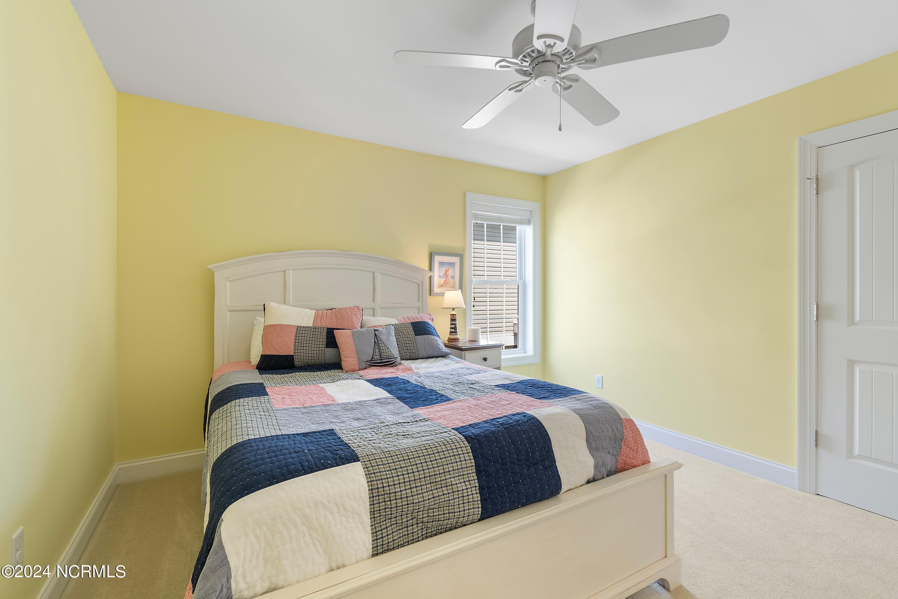 1636 E Dolphin Drive