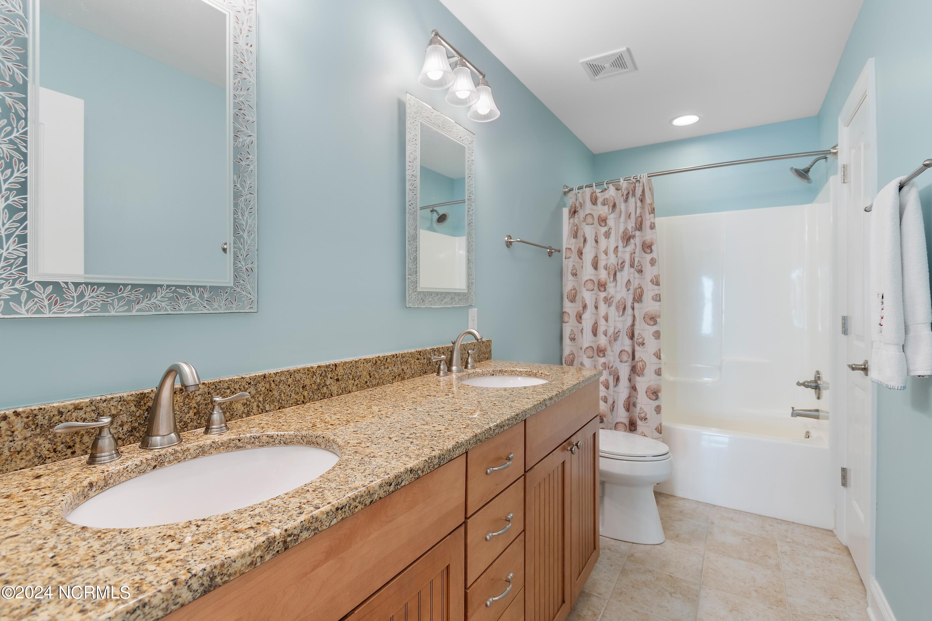 1636 E Dolphin Drive