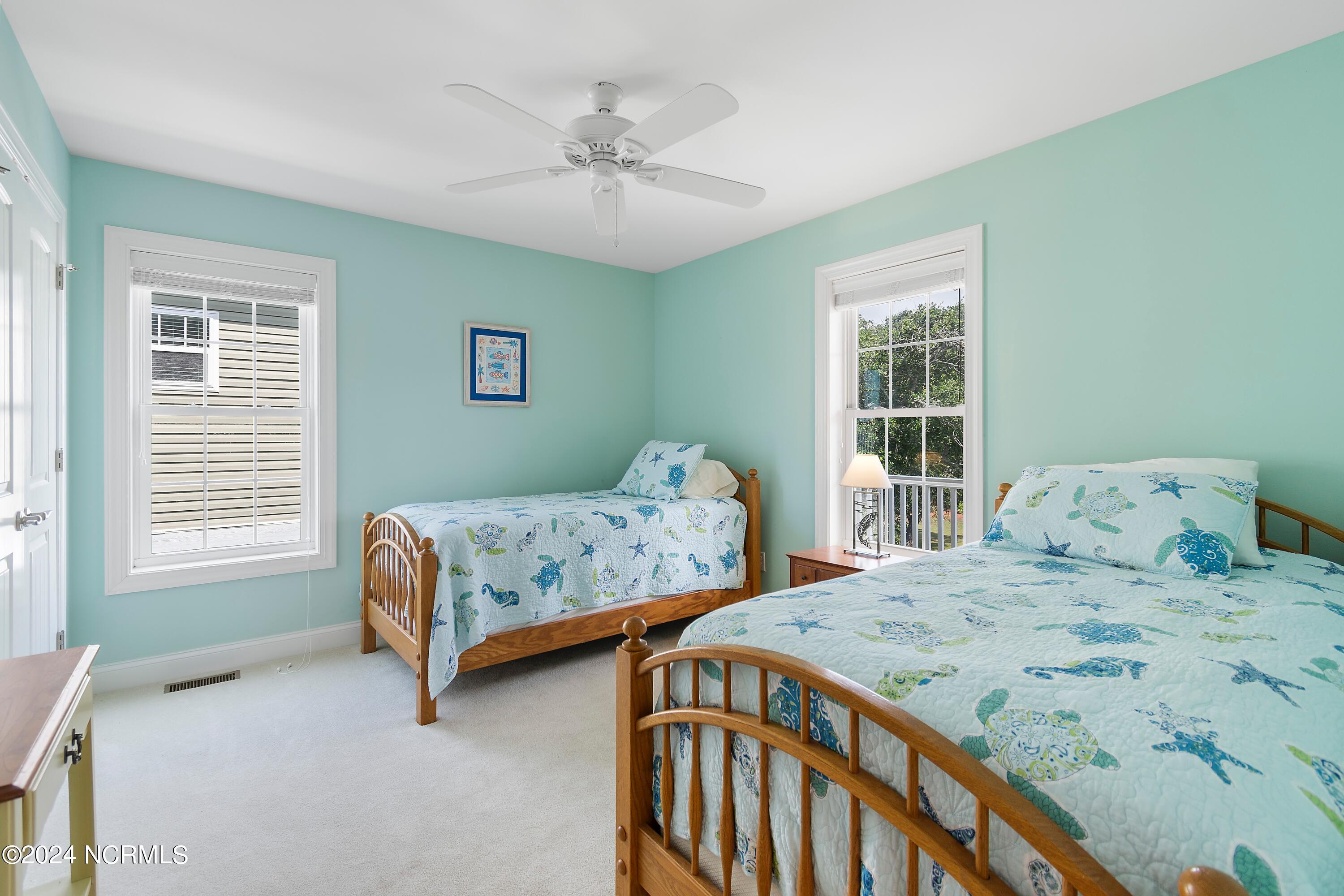 1636 E Dolphin Drive