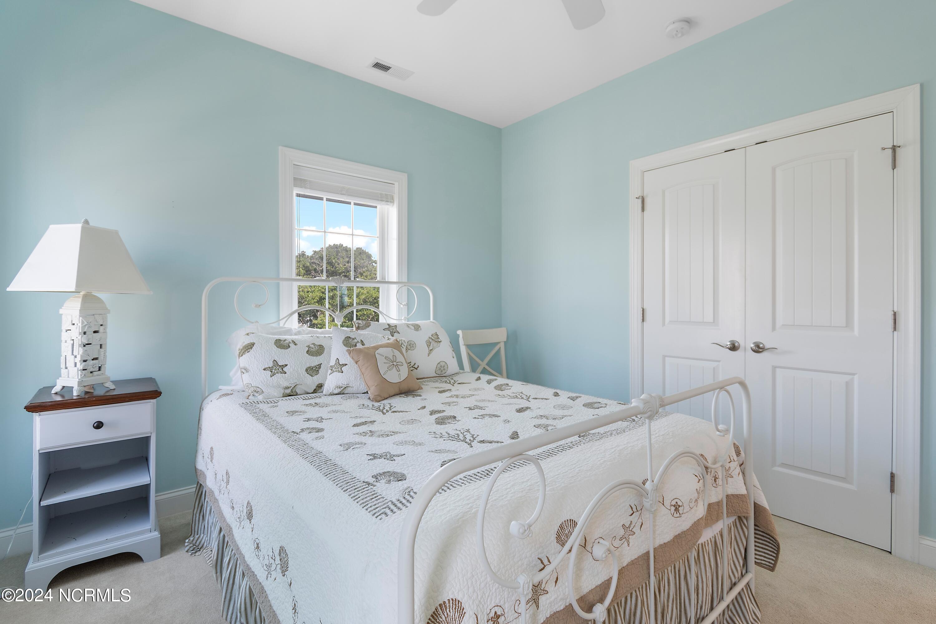 1636 E Dolphin Drive