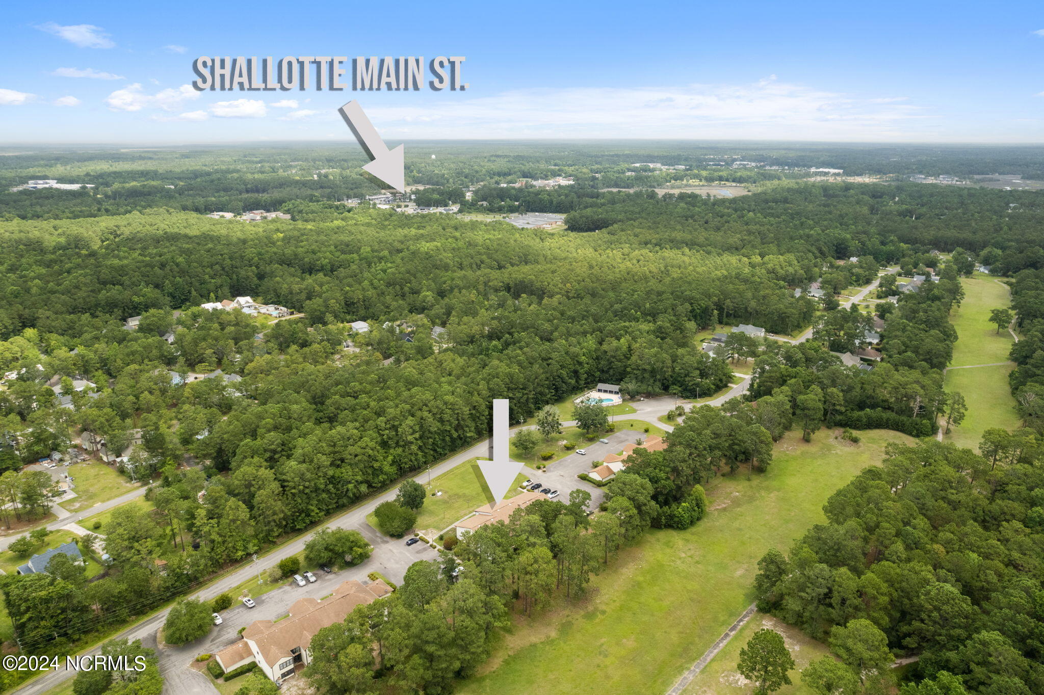 305 Country Club Villa Drive, # 3