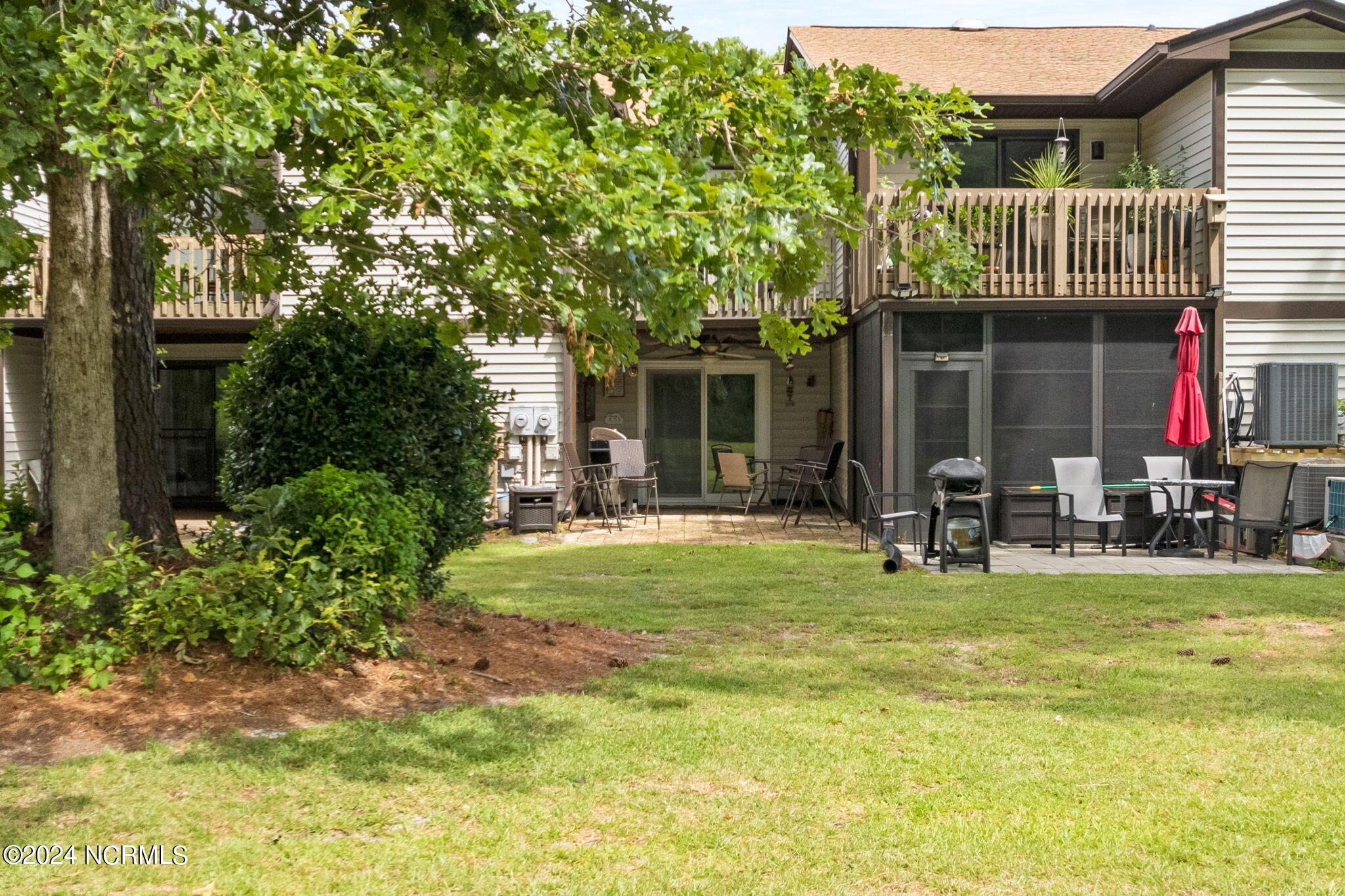 305 Country Club Villa Drive, # 3