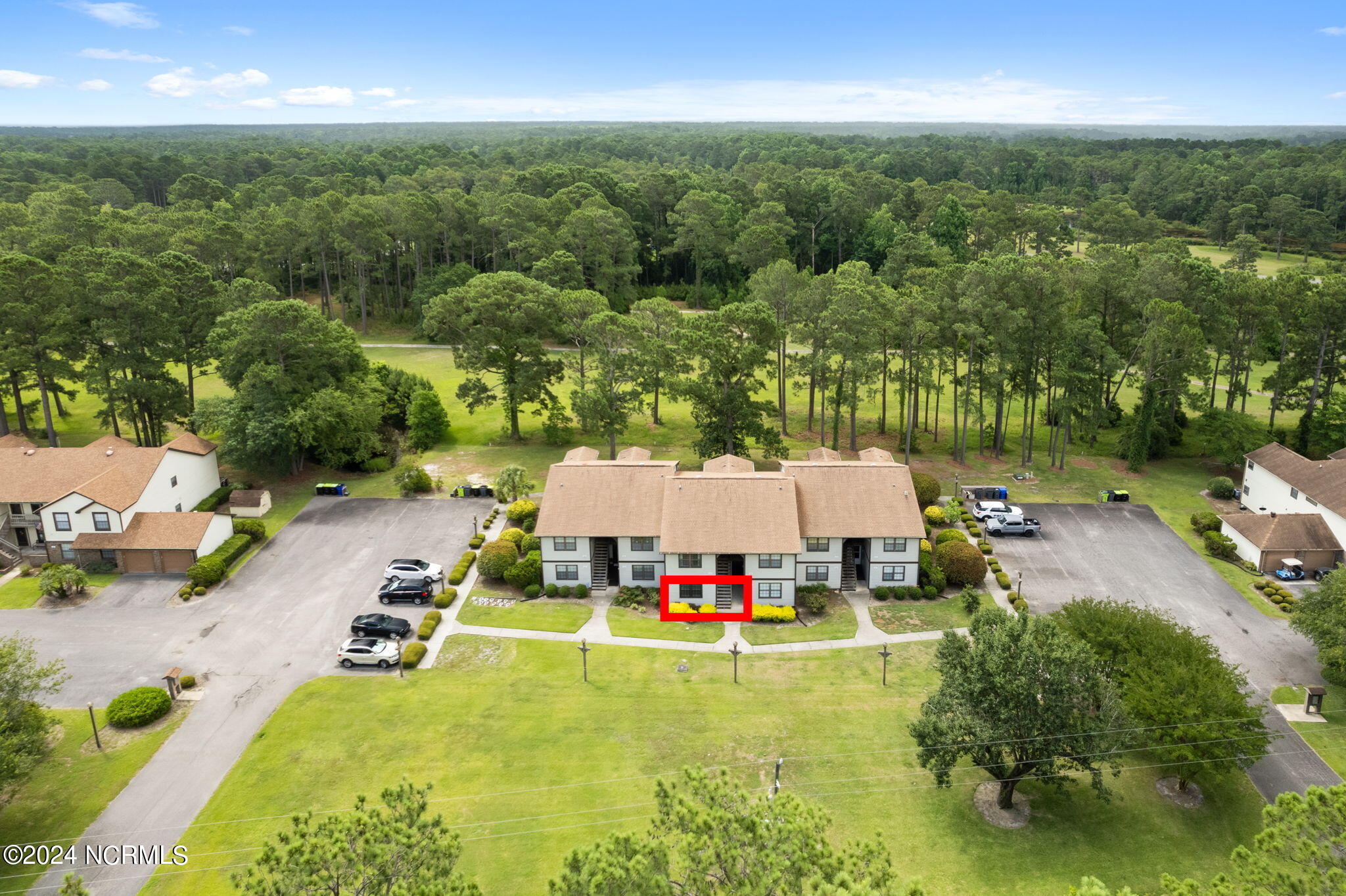 305 Country Club Villa Drive, # 3