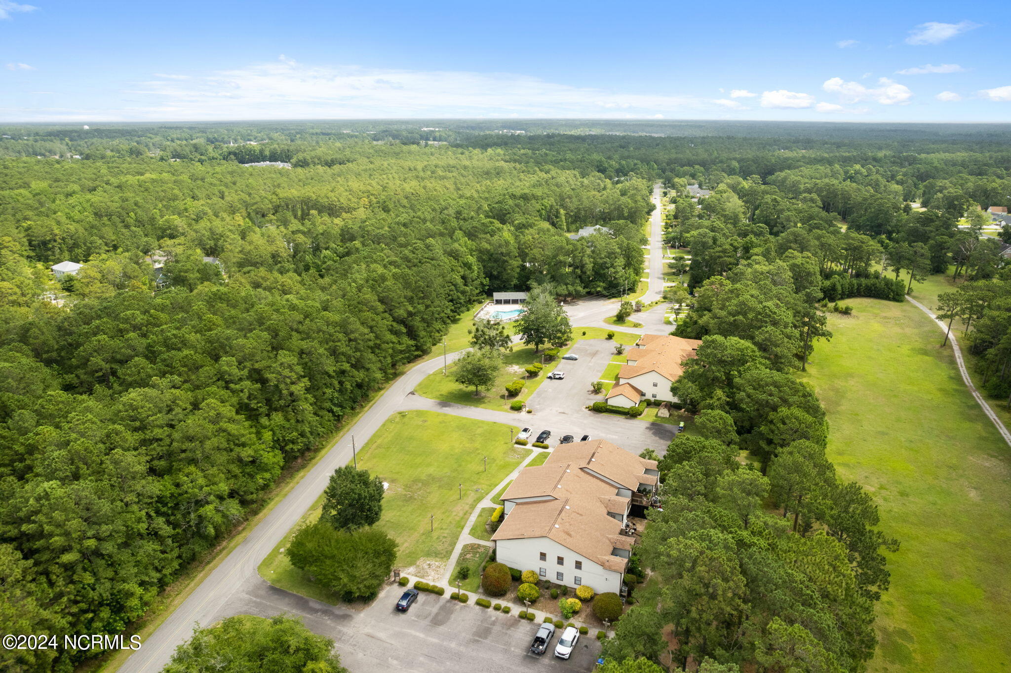 305 Country Club Villa Drive, # 3