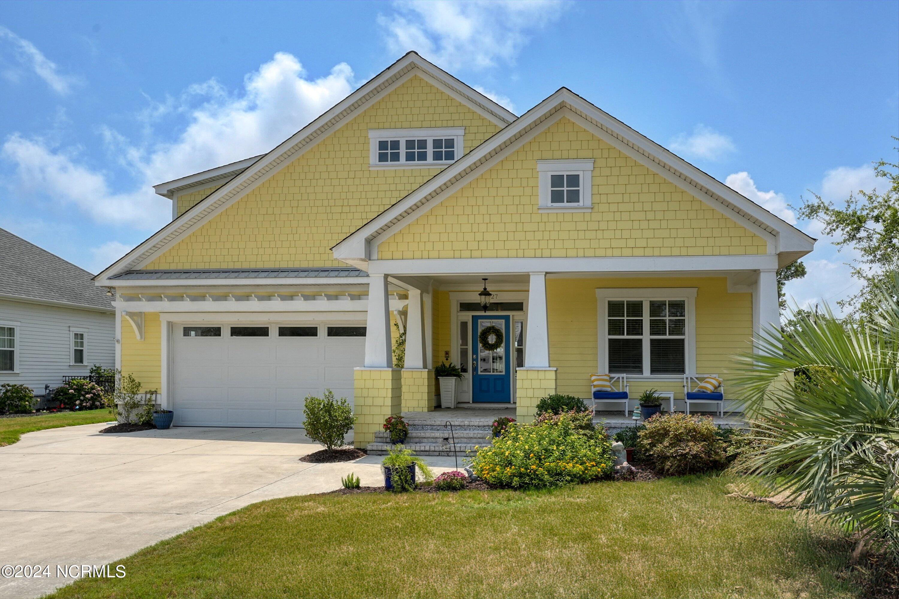 1027 Softwind Way