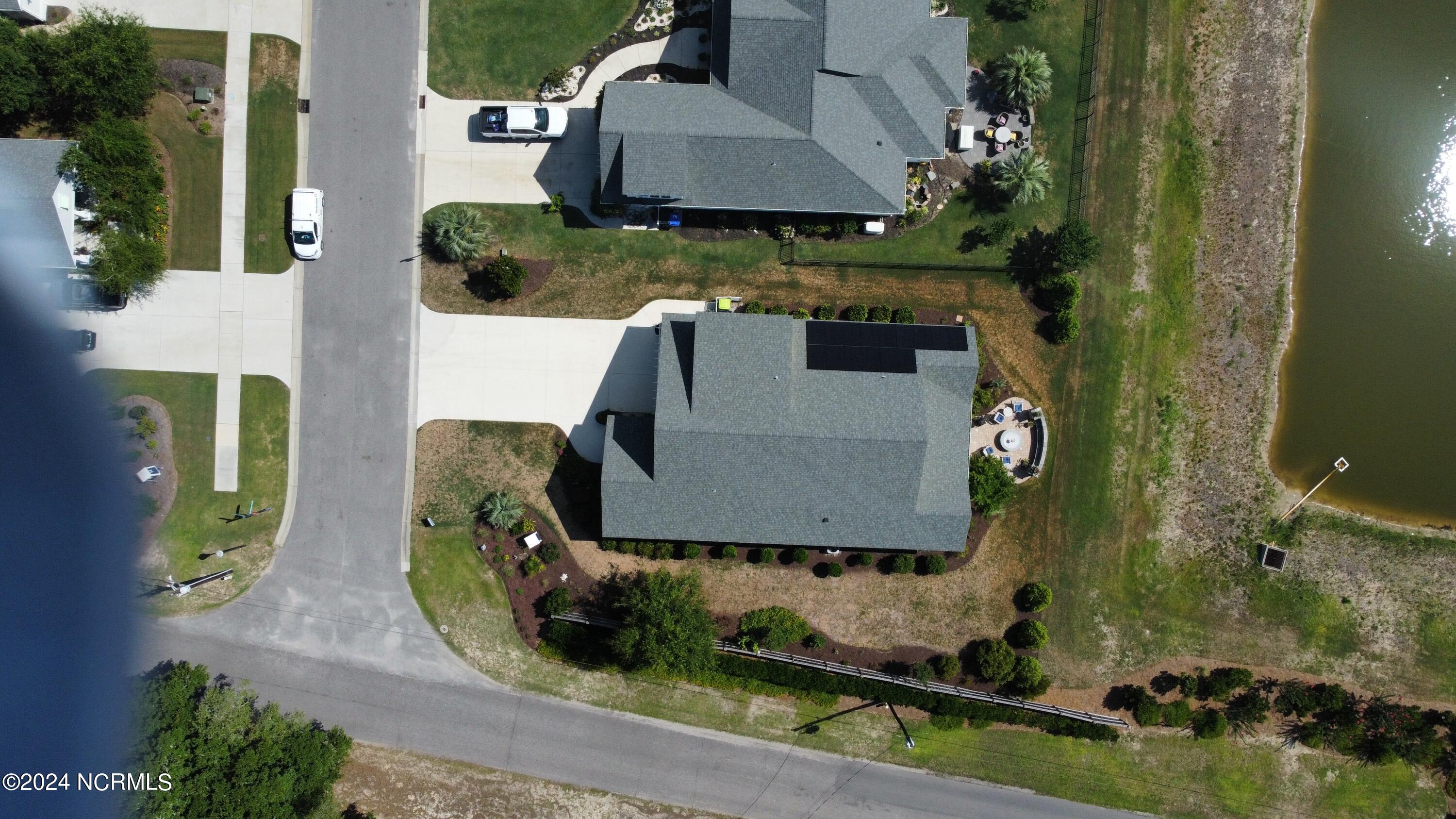 1027 Softwind Way