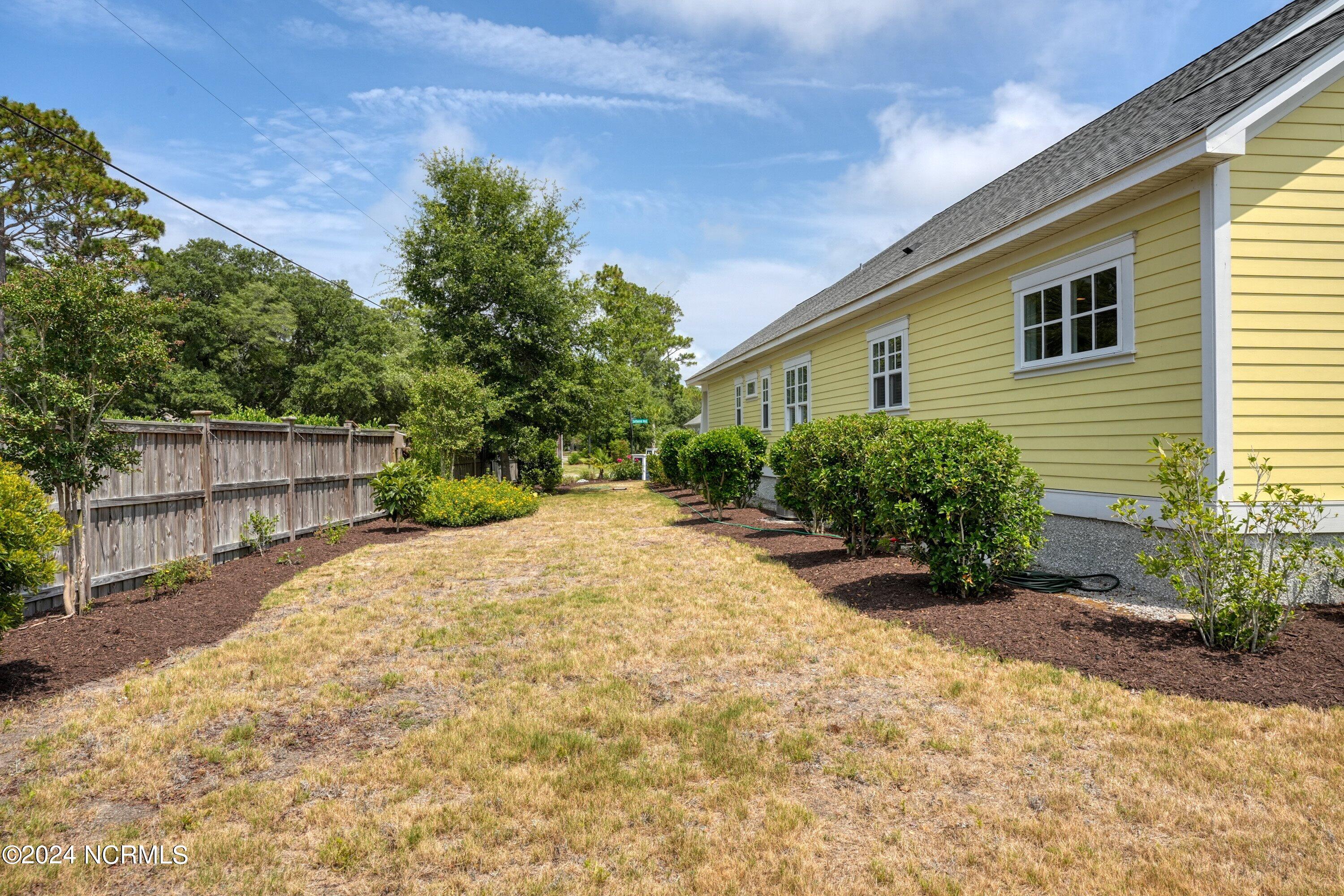 1027 Softwind Way
