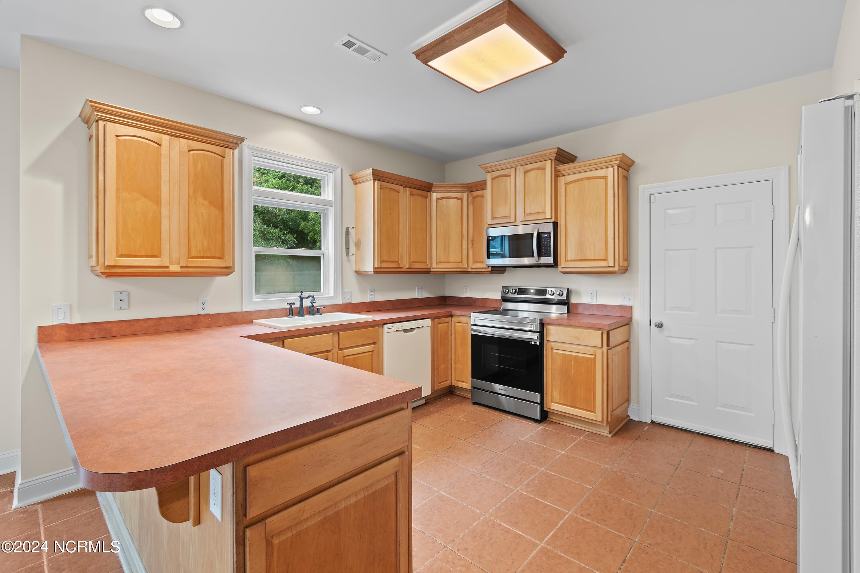 2675 Jessica Lane SW