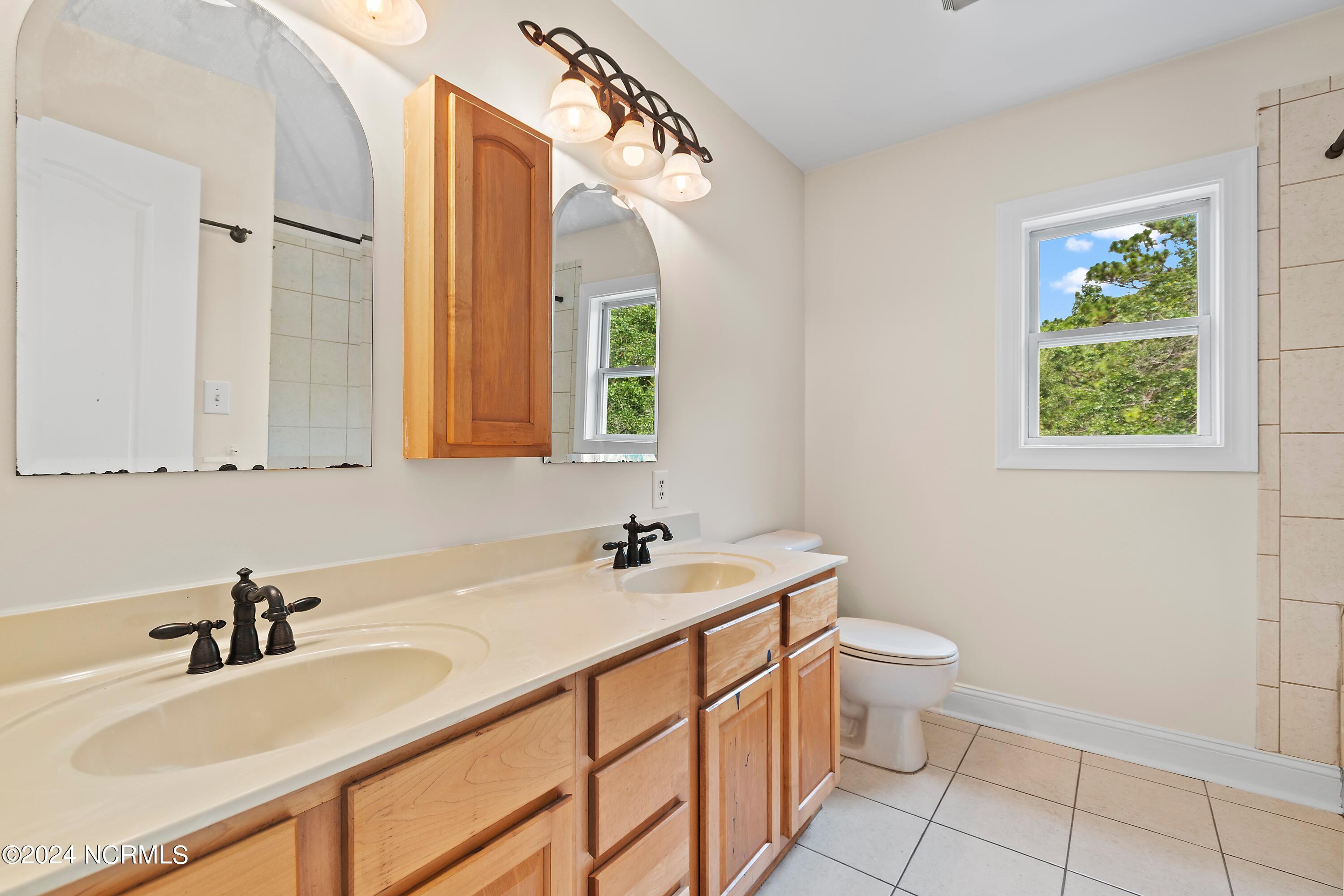 2675 Jessica Lane SW