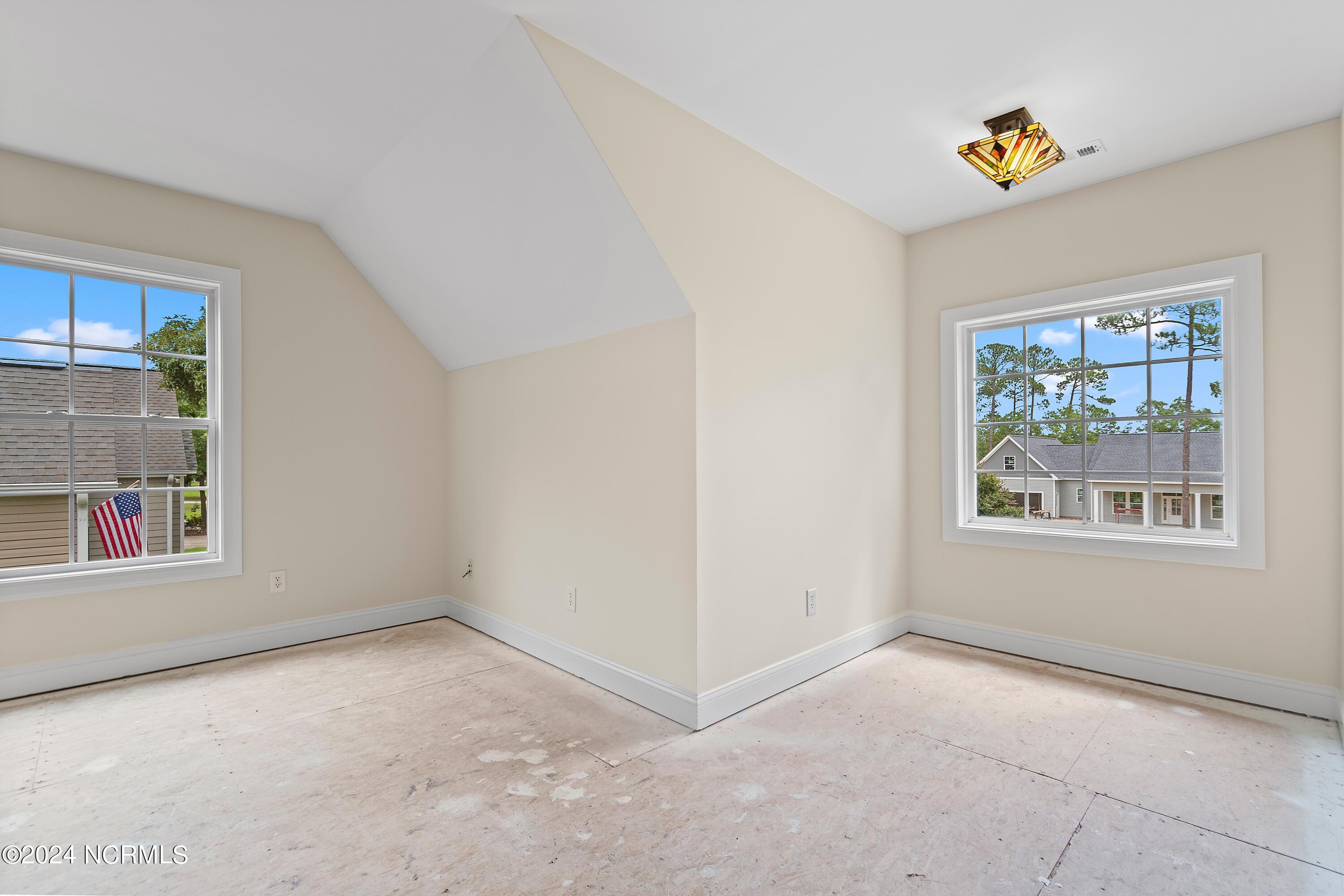 2675 Jessica Lane SW