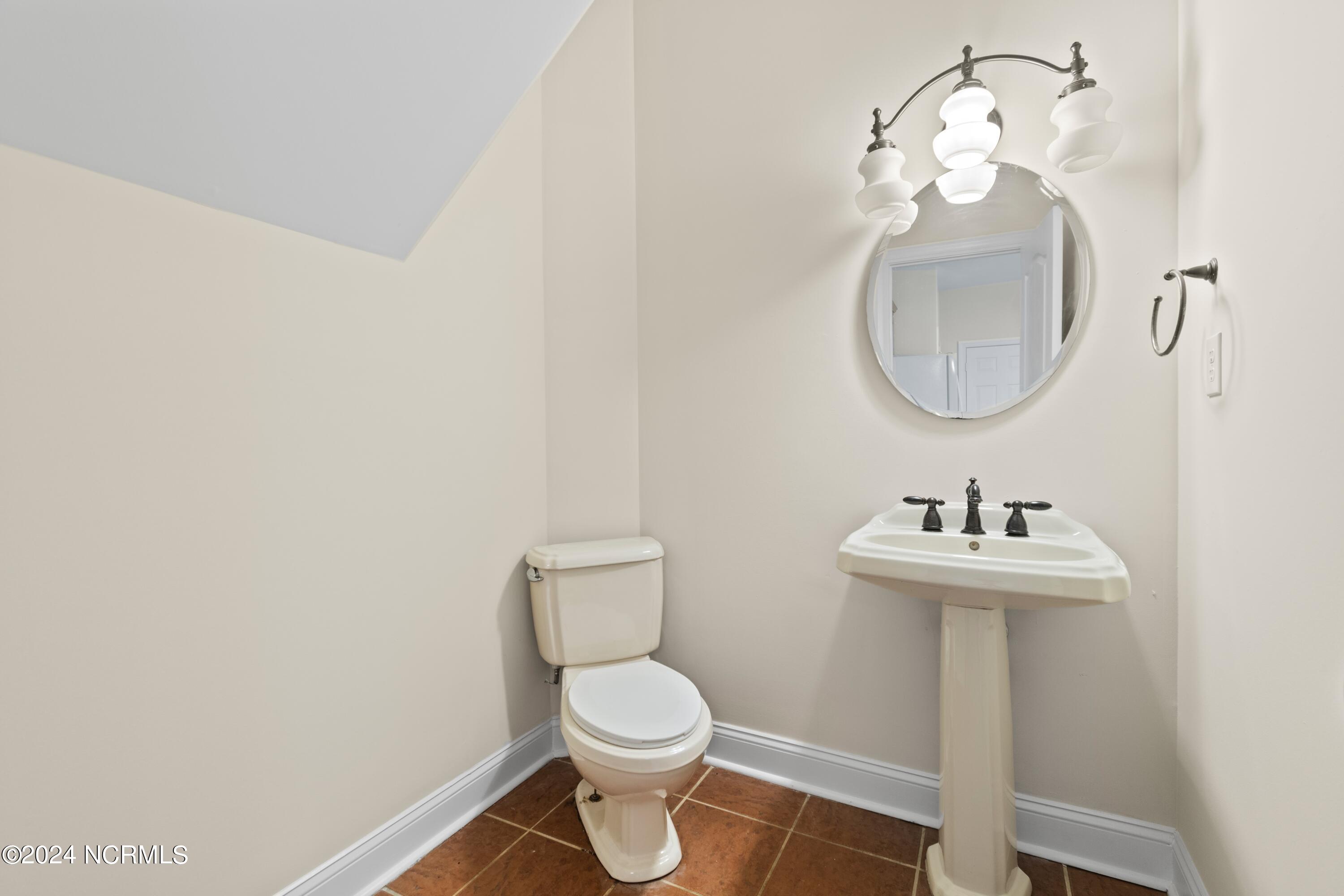 2675 Jessica Lane SW