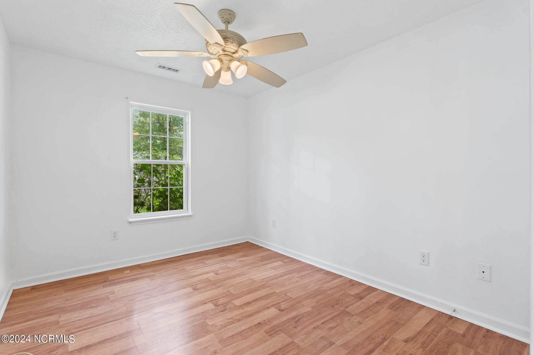 128 NE 14th Street