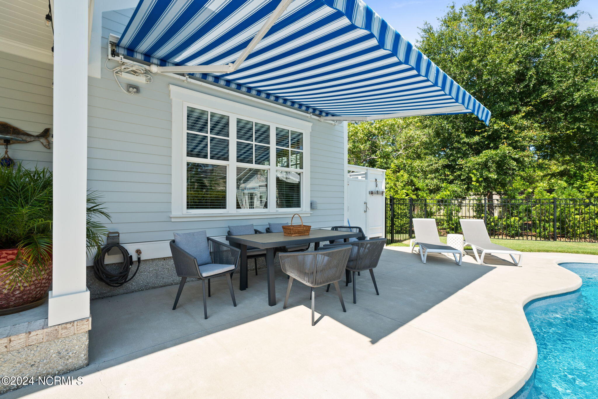 191 Gentle Breeze Court