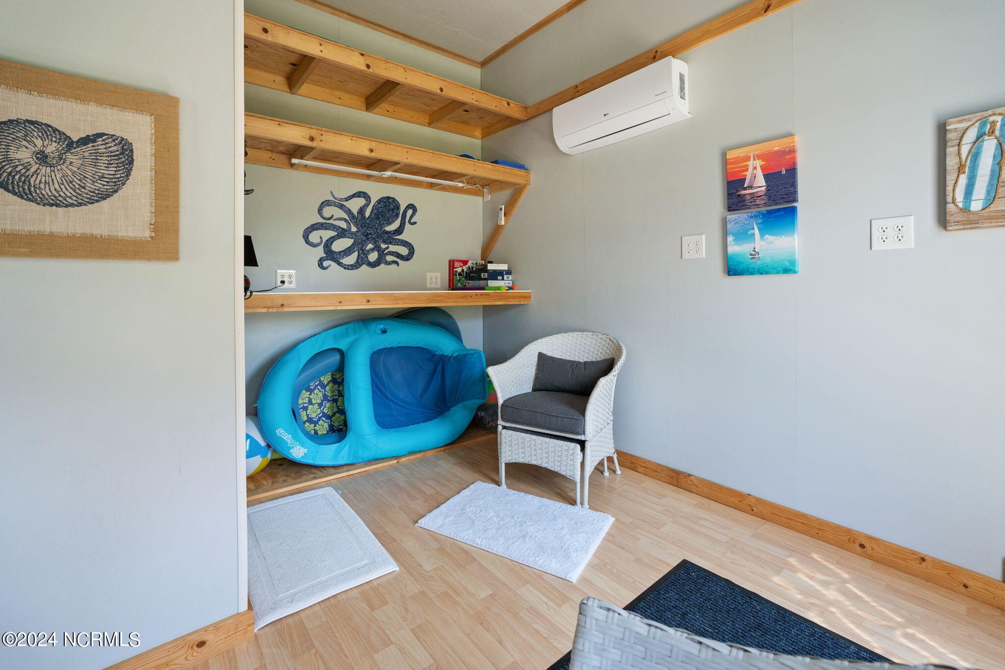 191 Gentle Breeze Court