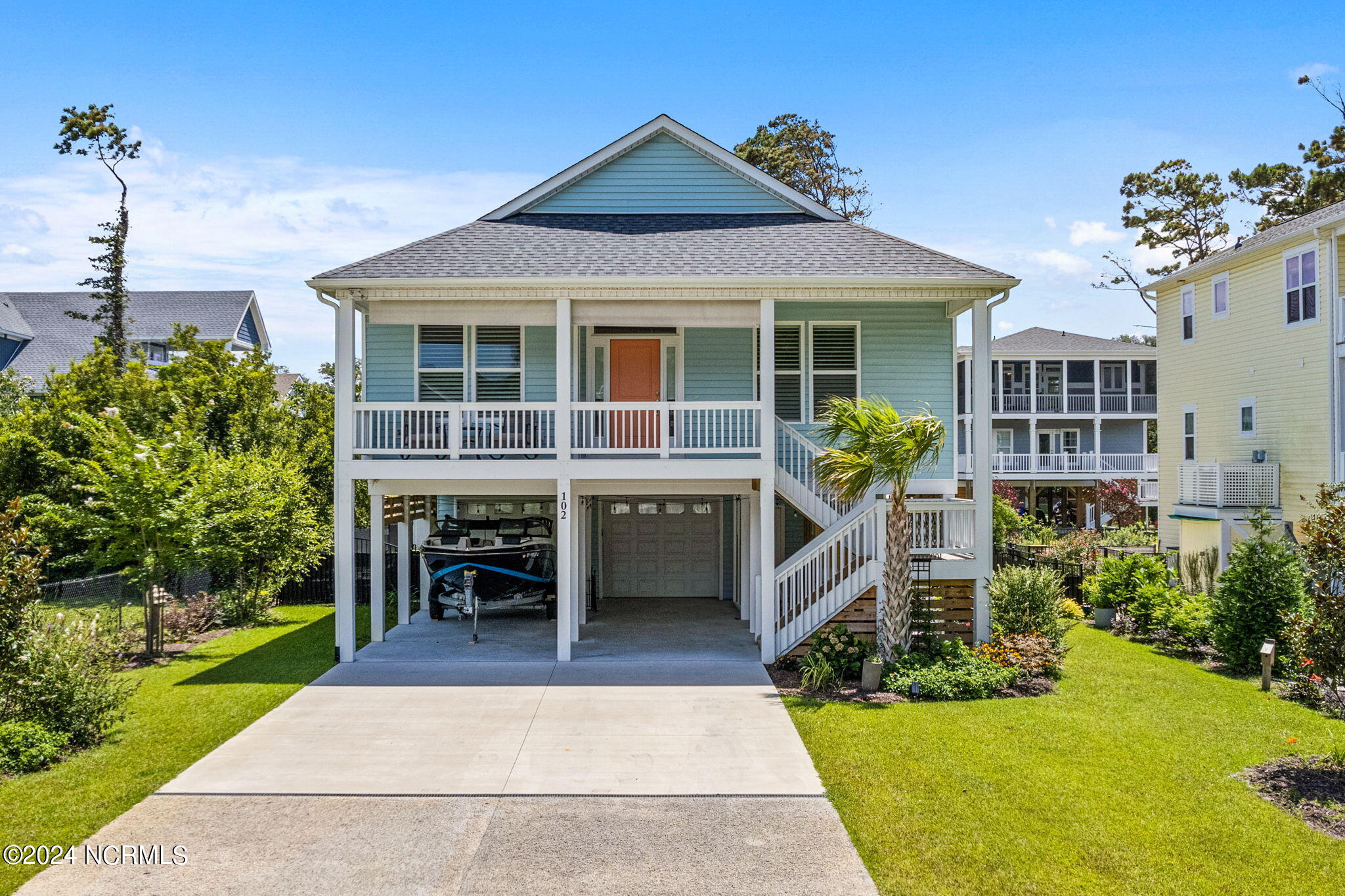 102 SE 32nd Street