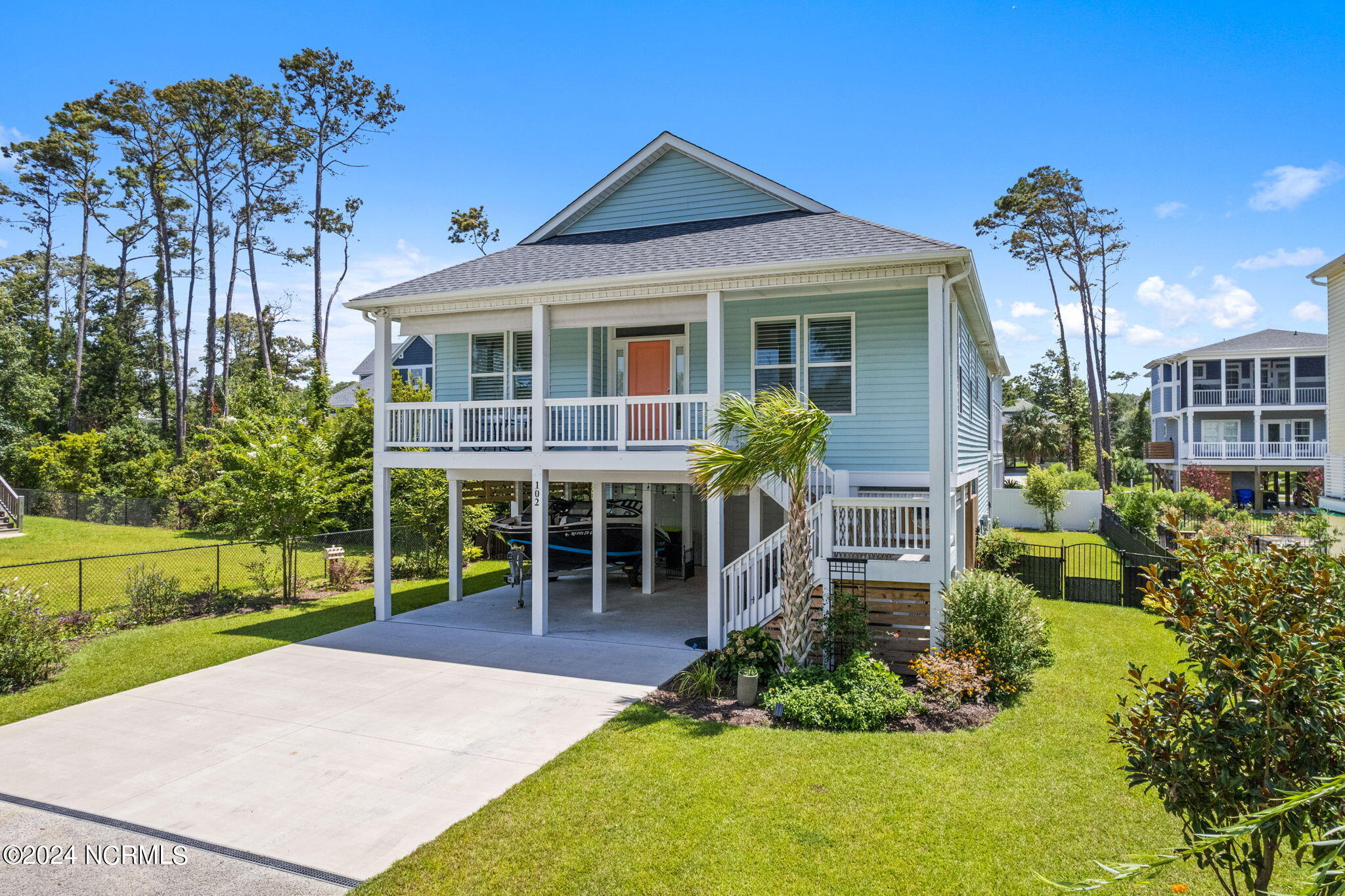 102 SE 32nd Street