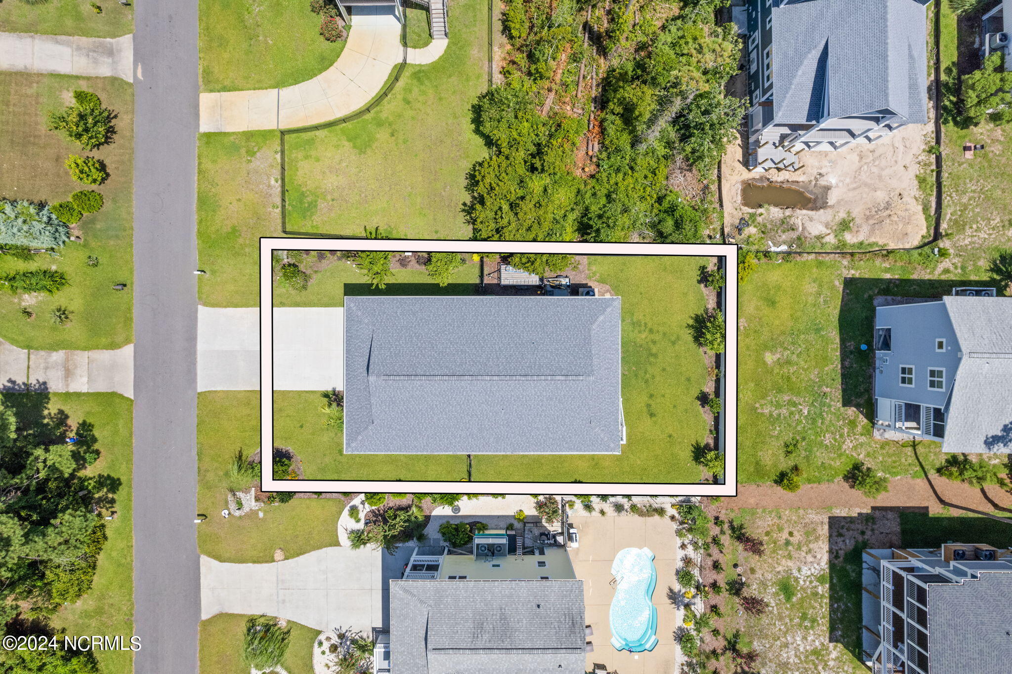 102 SE 32nd Street