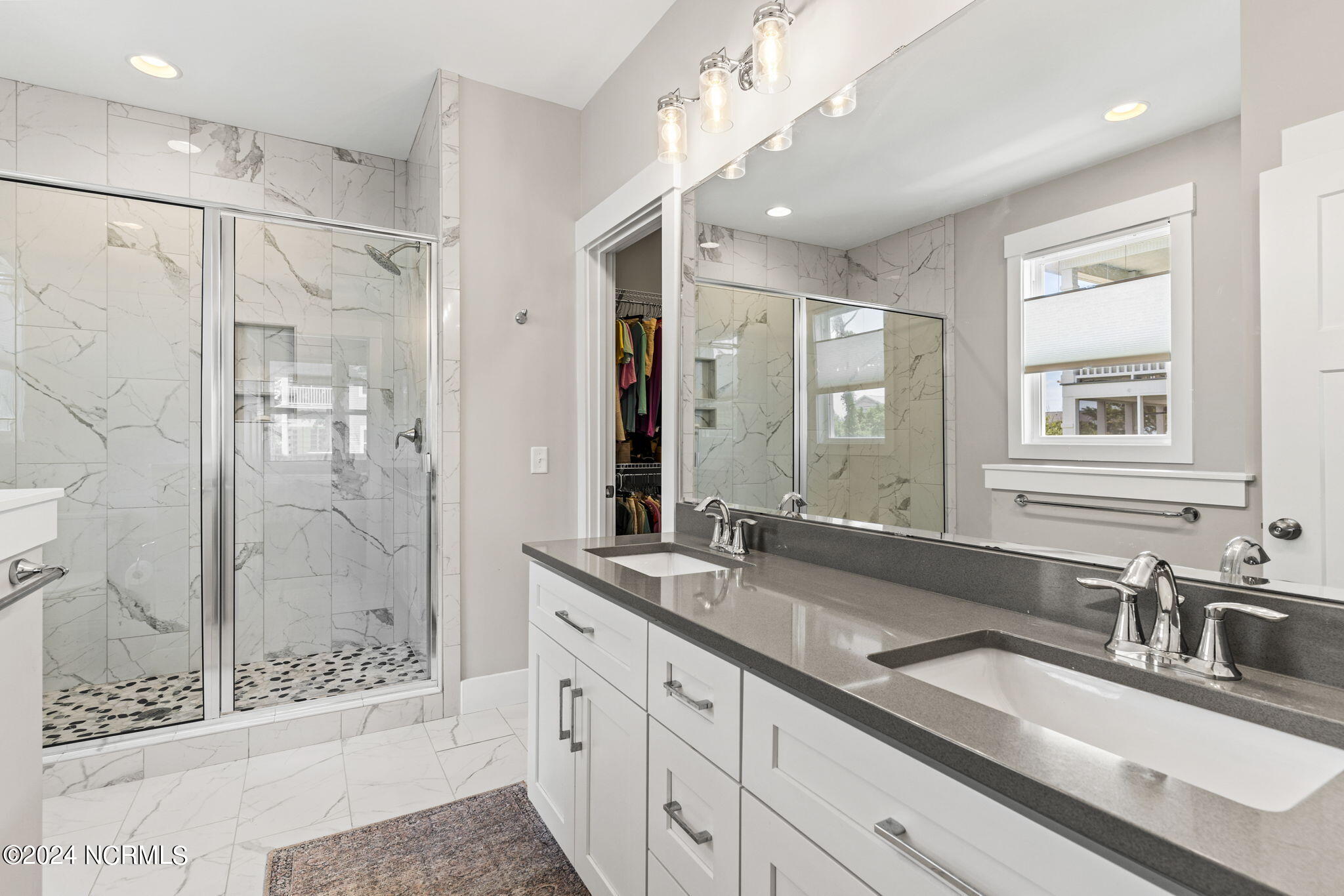 102 SE 32nd Street