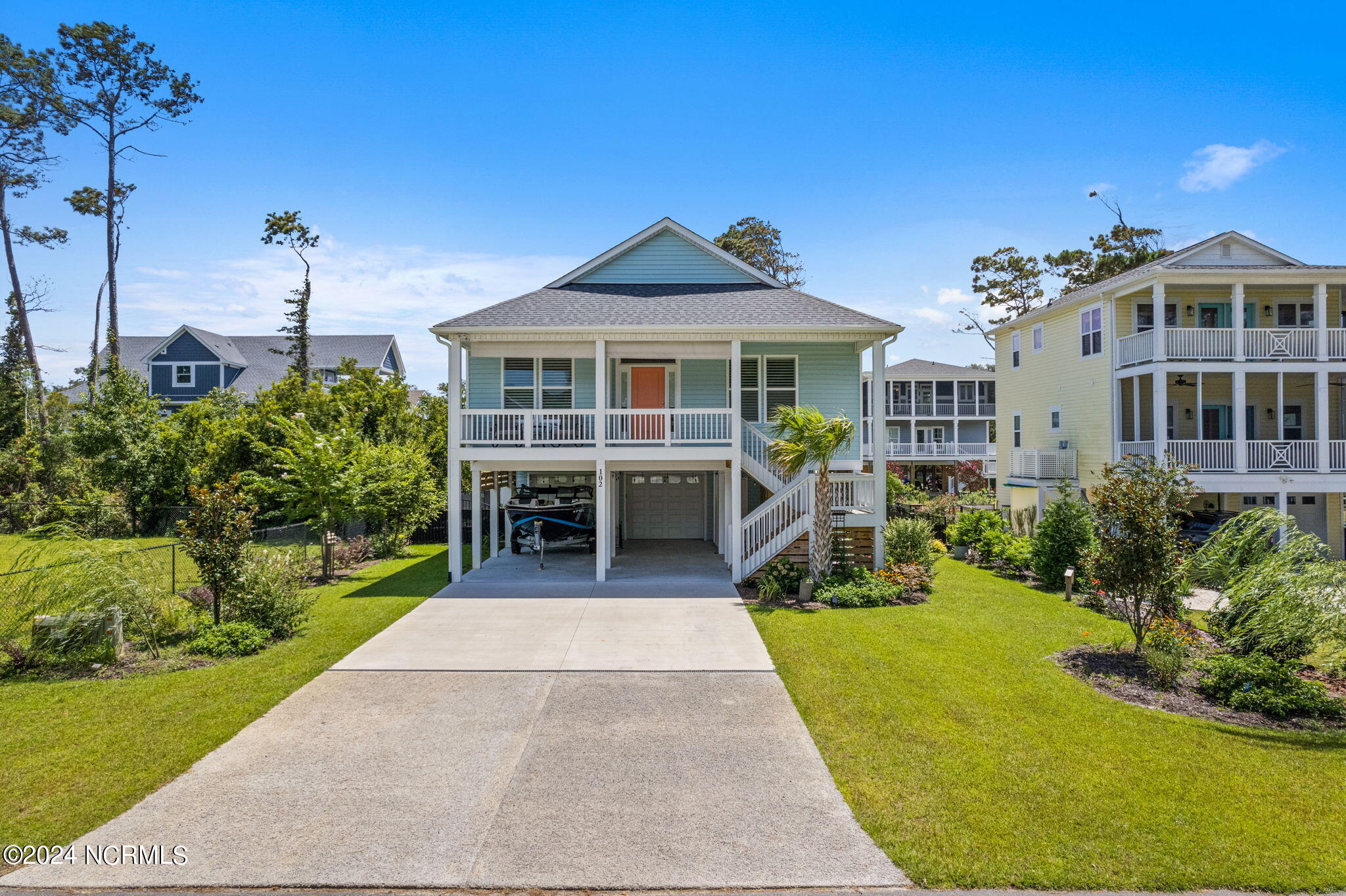 102 SE 32nd Street