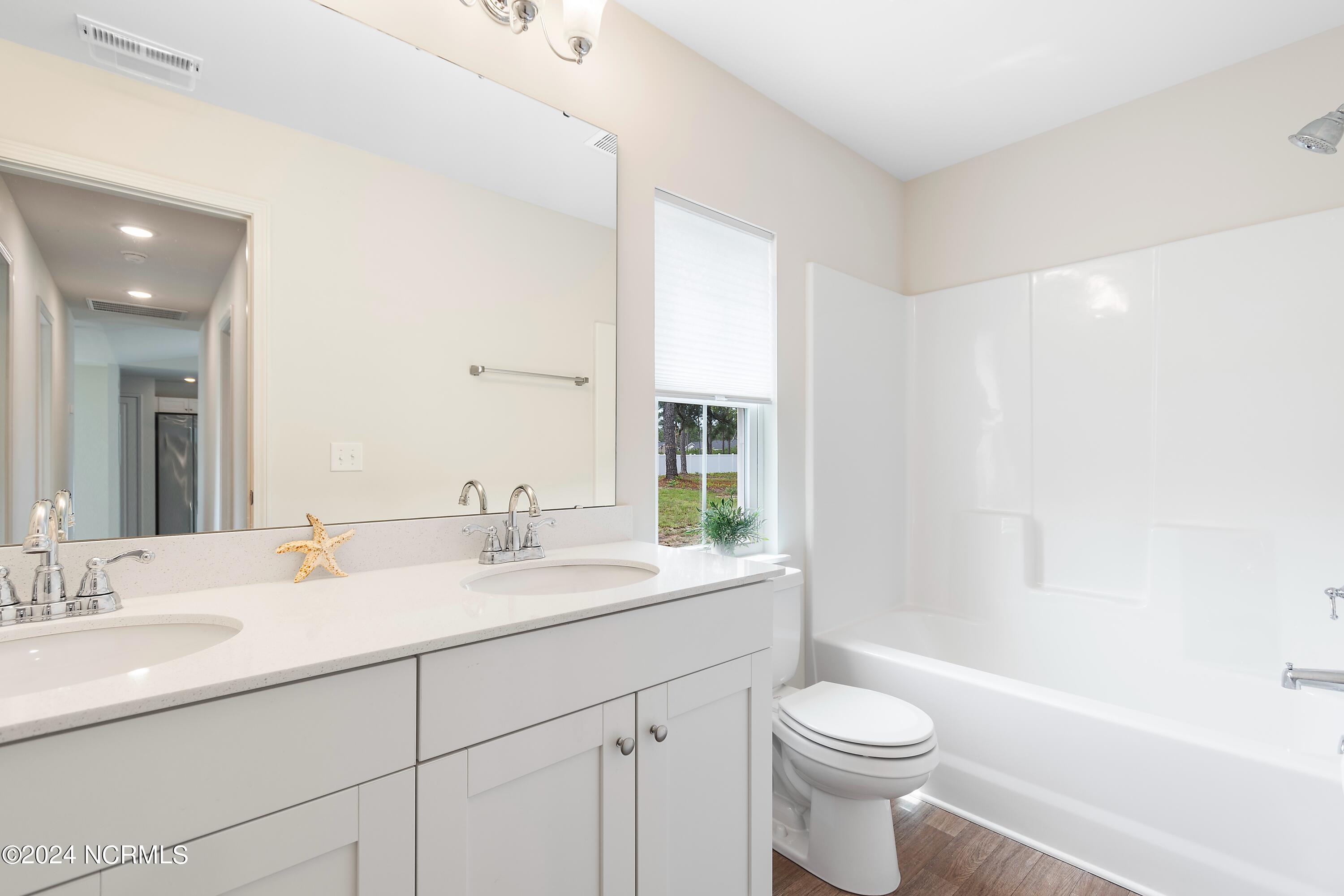 900 Pine Needles Road