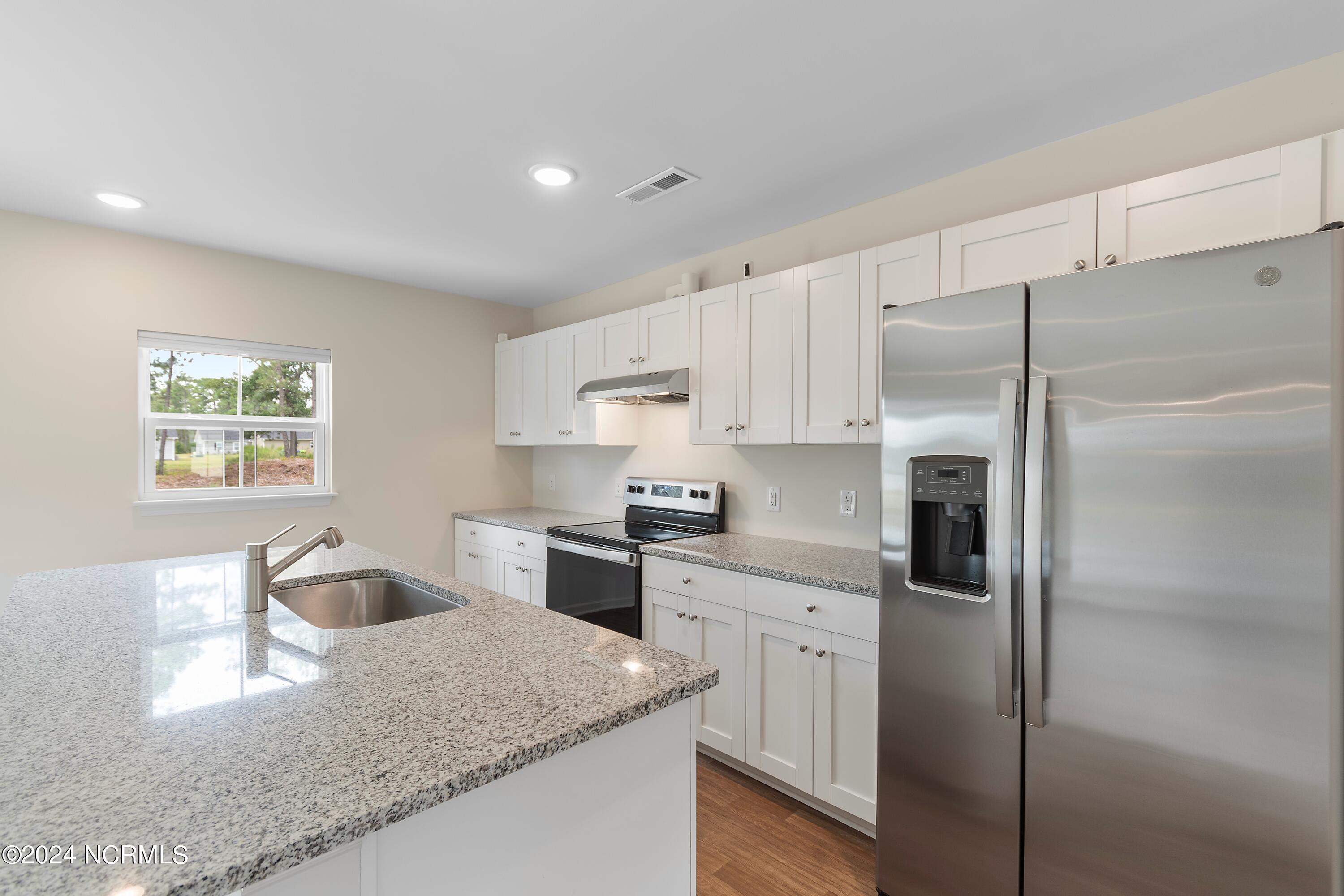 900 Pine Needles Road