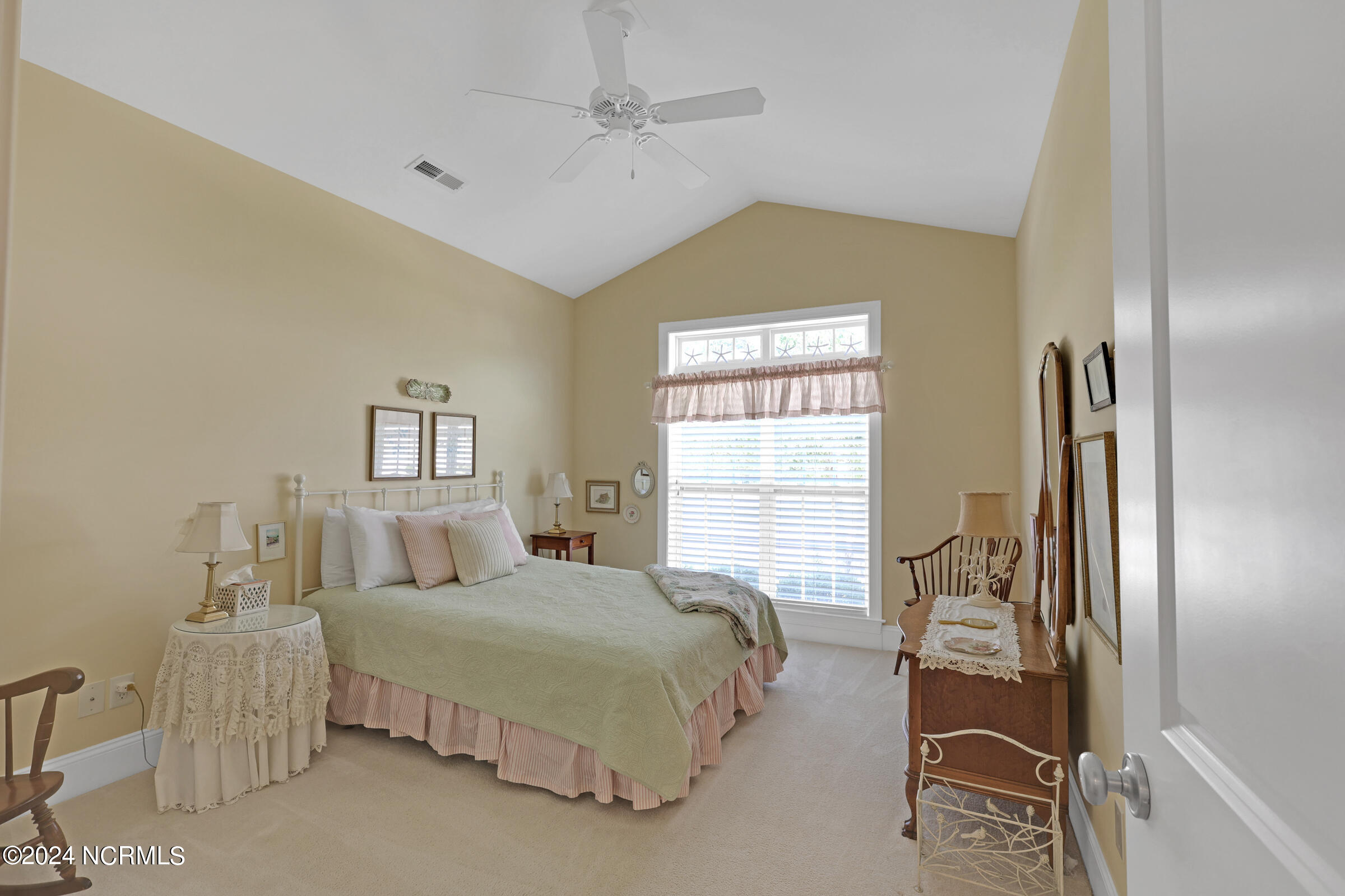 3709 Turkey Oak Court