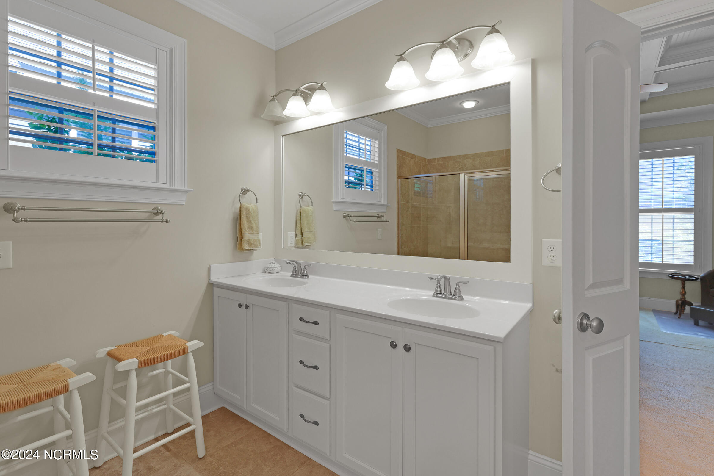 3709 Turkey Oak Court