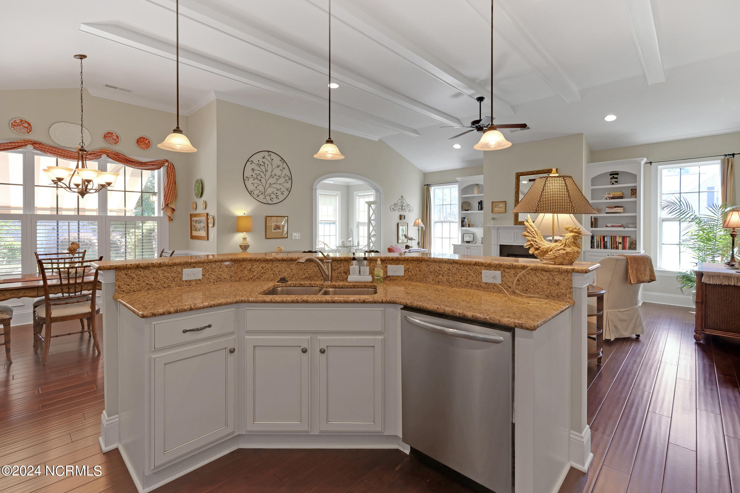 3709 Turkey Oak Court