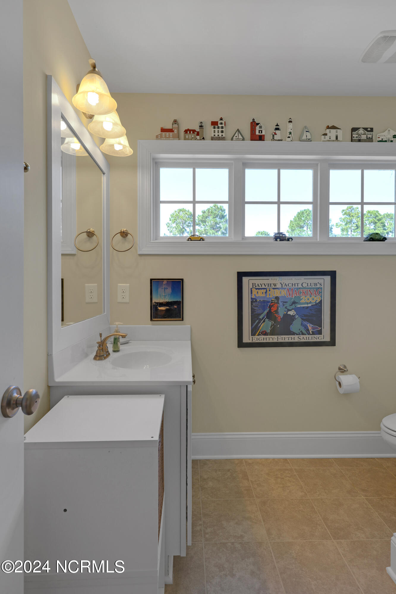 3709 Turkey Oak Court