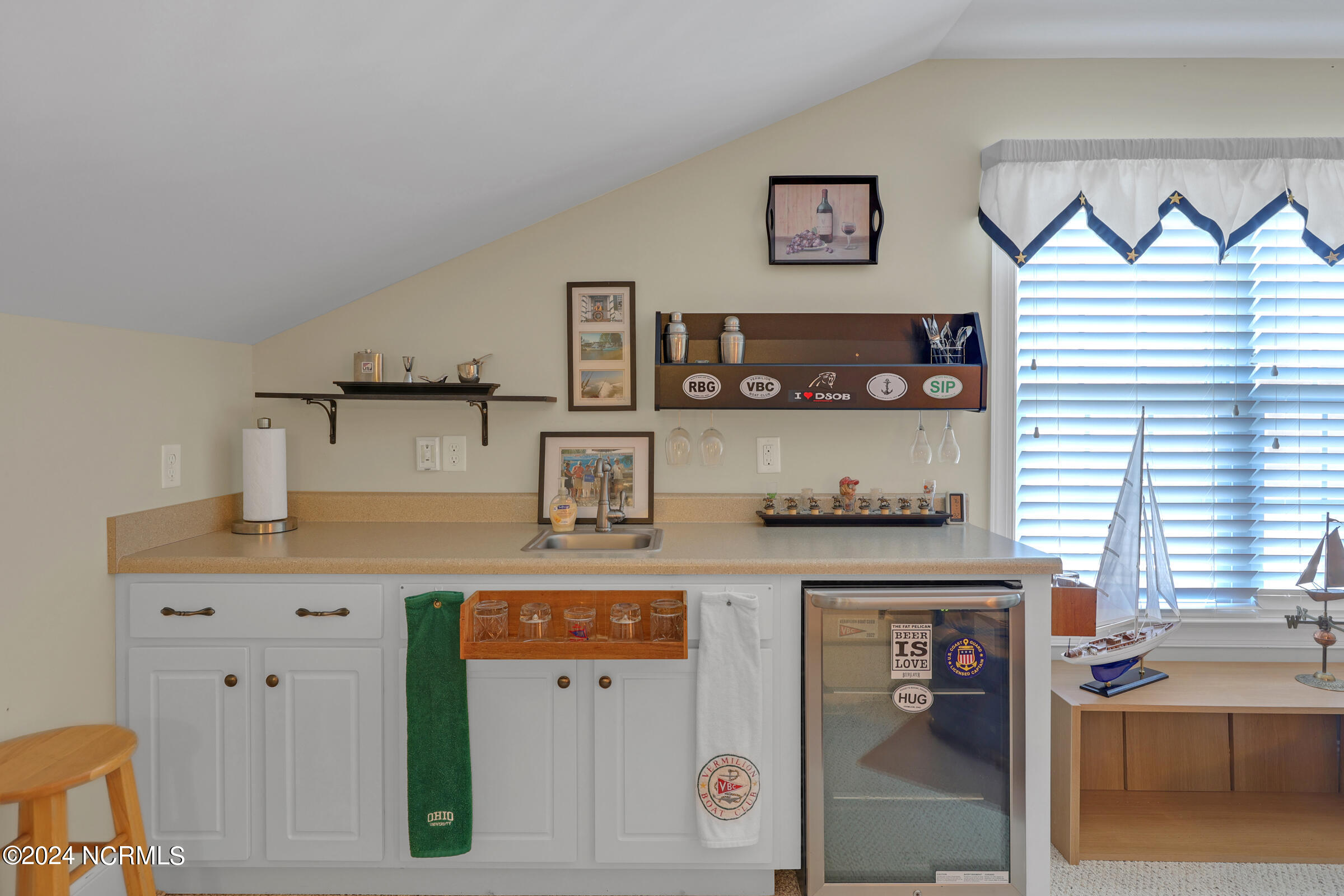 3709 Turkey Oak Court