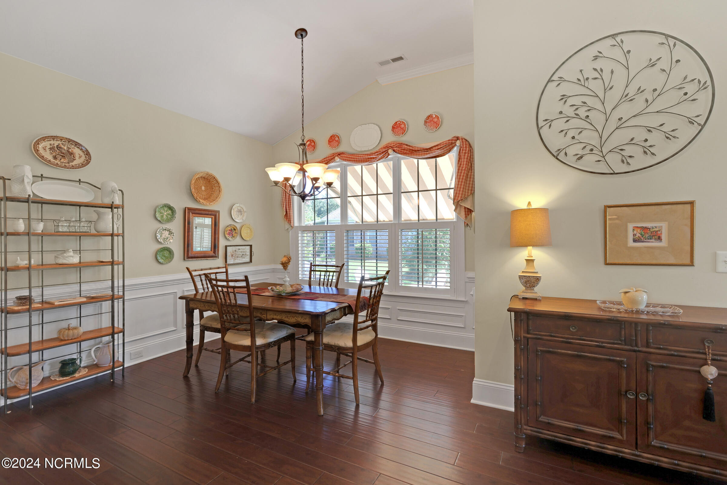 3709 Turkey Oak Court