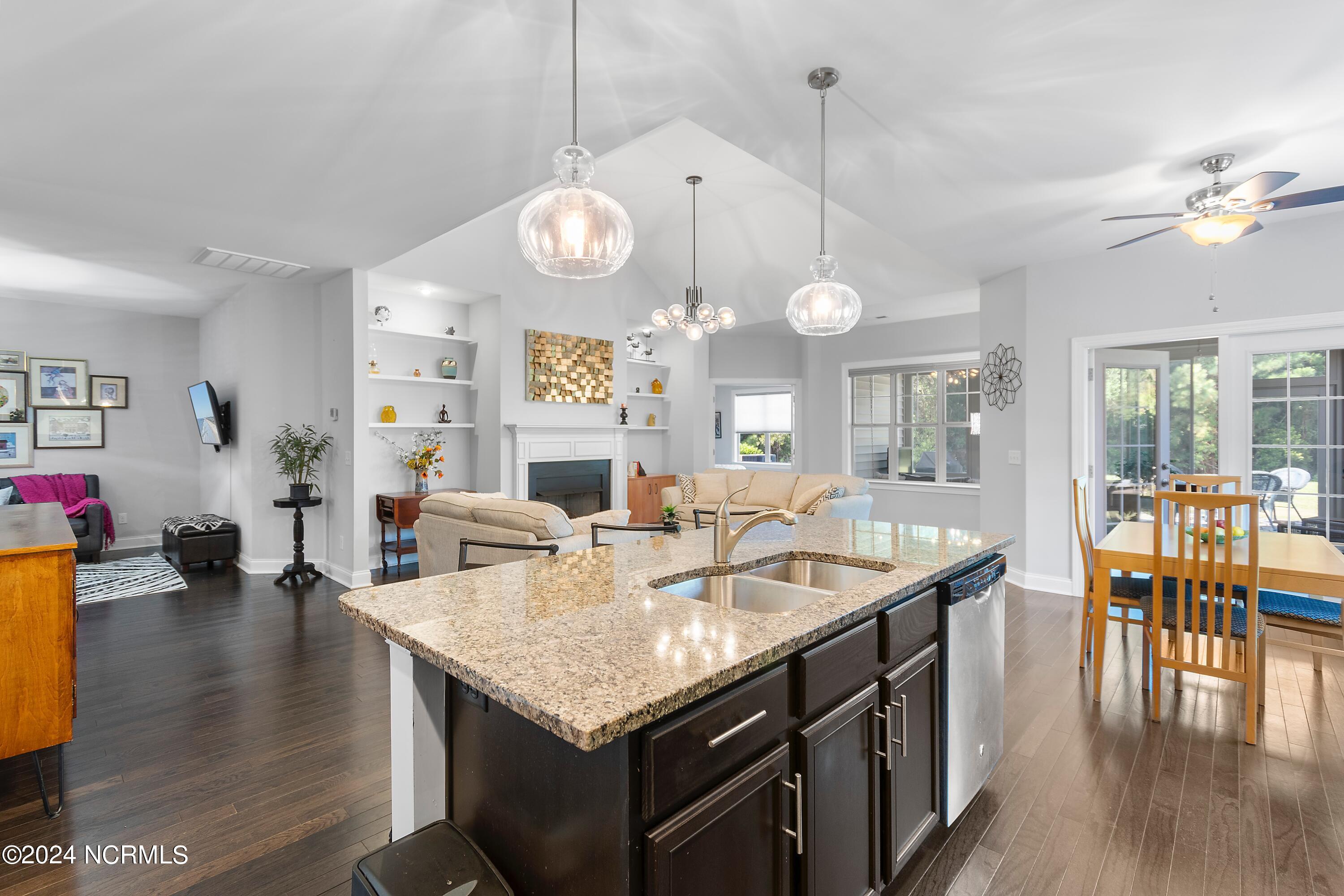 4179 Cambridge Cove Circle SE, 3