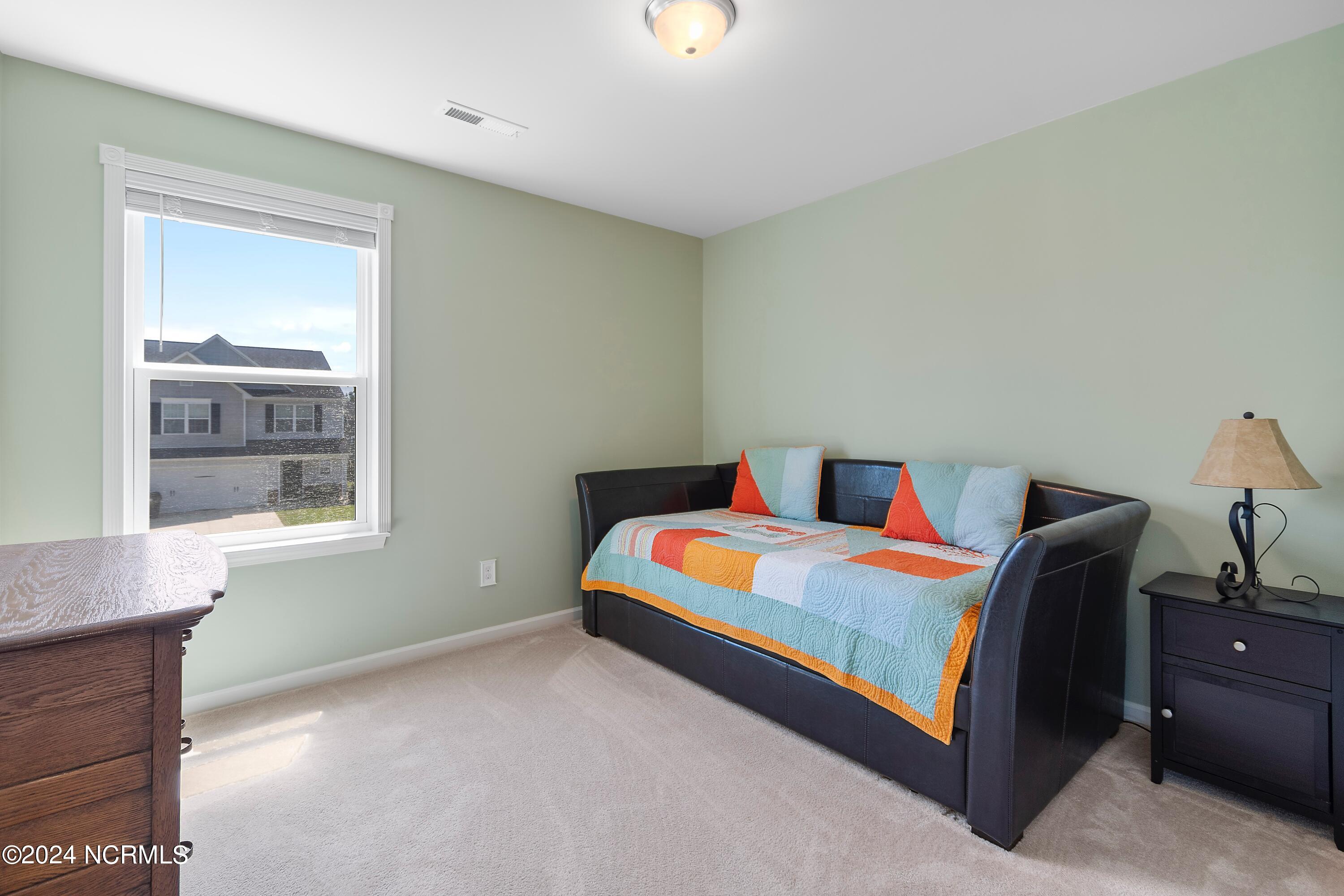 225 Fort Charles Drive NW