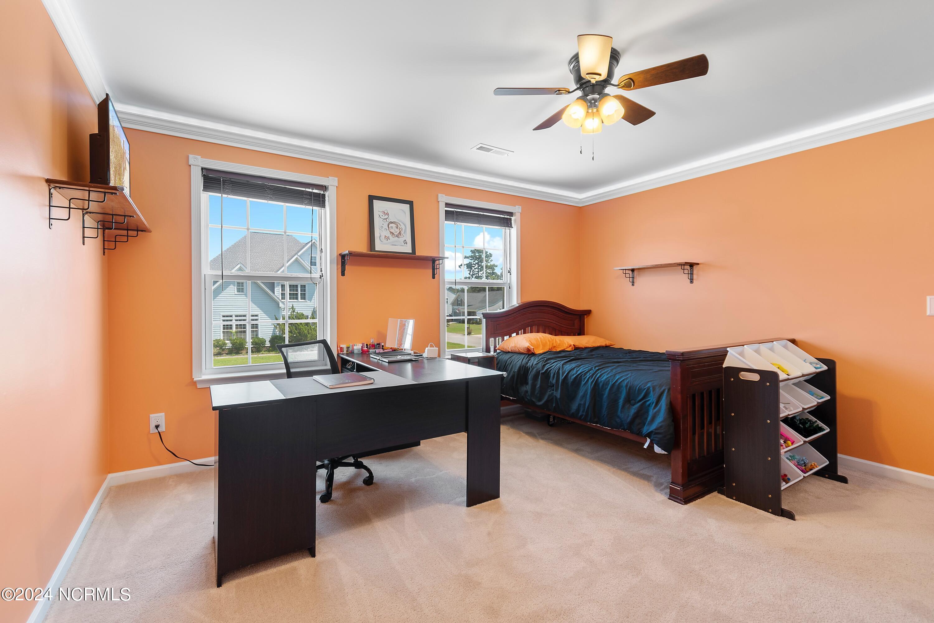 225 Fort Charles Drive NW