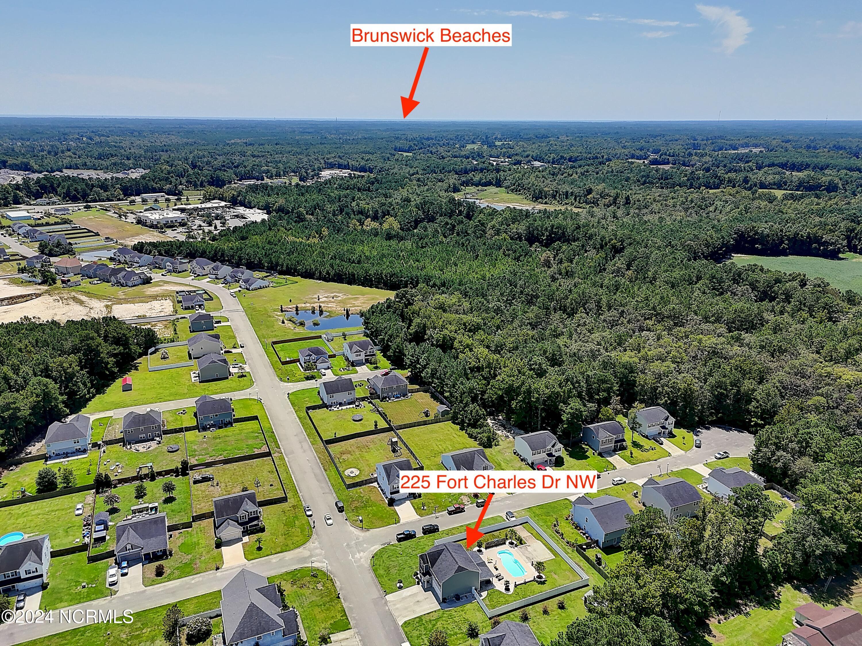 225 Fort Charles Drive NW