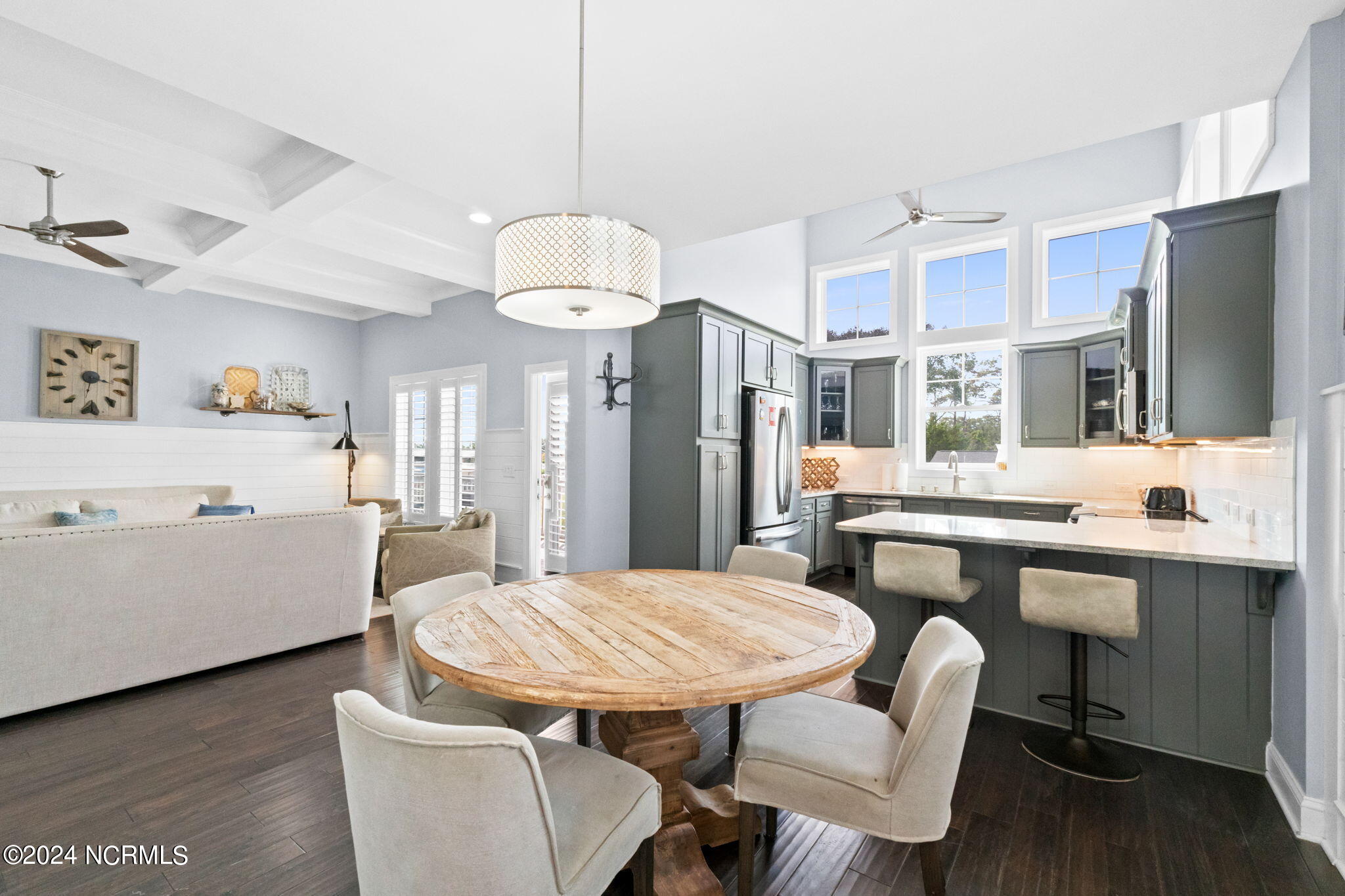 106 NE 50th Street