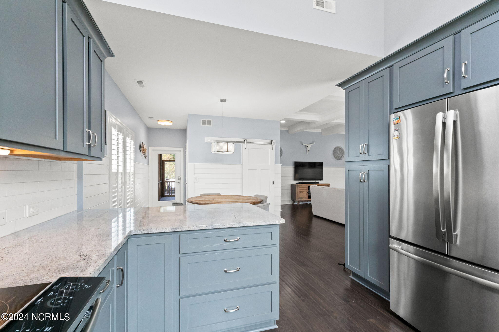 106 NE 50th Street