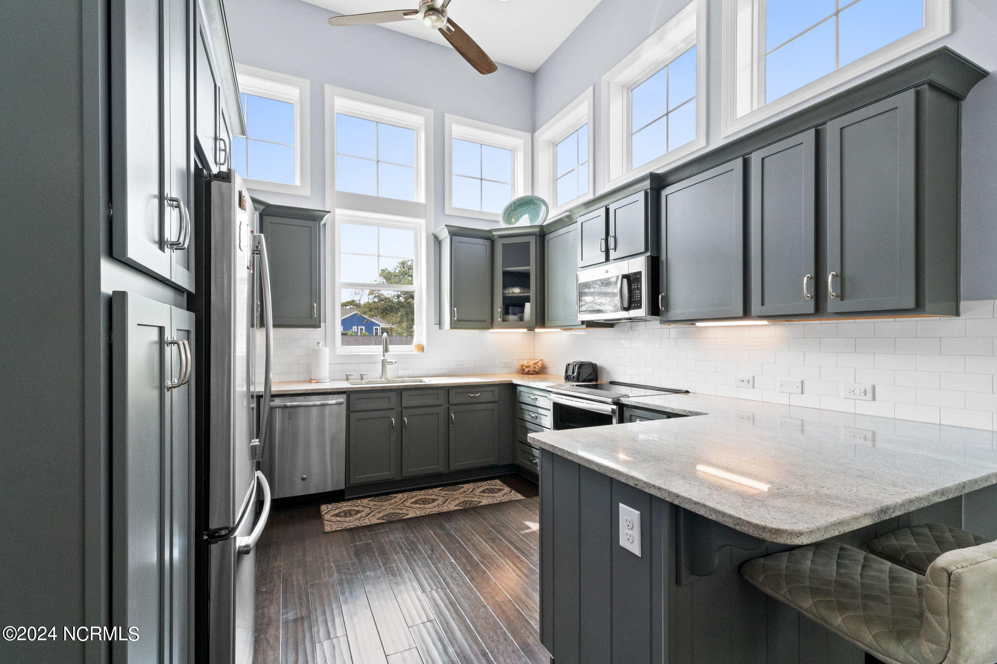 106 NE 50th Street