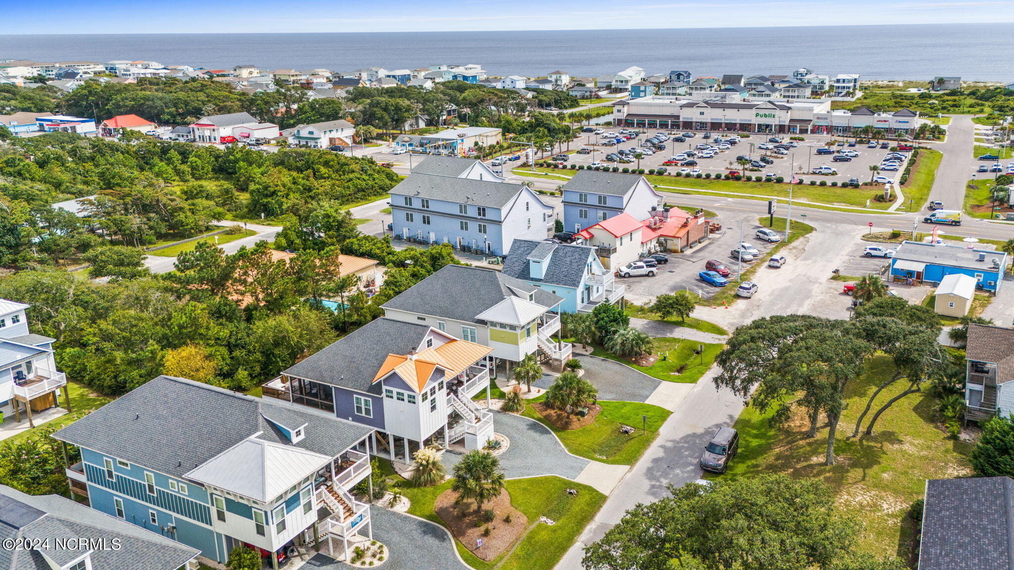106 NE 50th Street