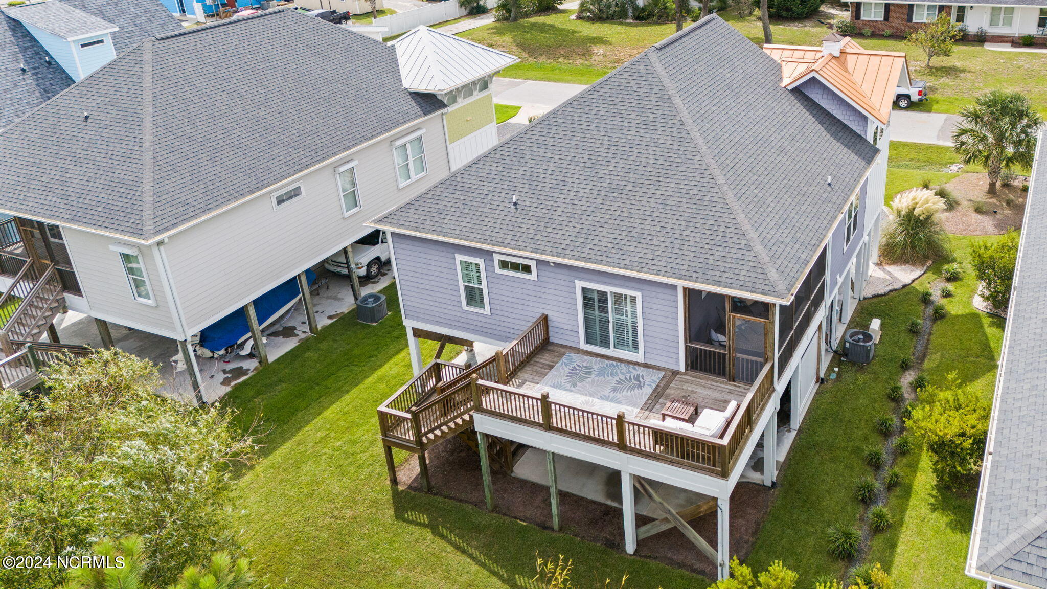 106 NE 50th Street