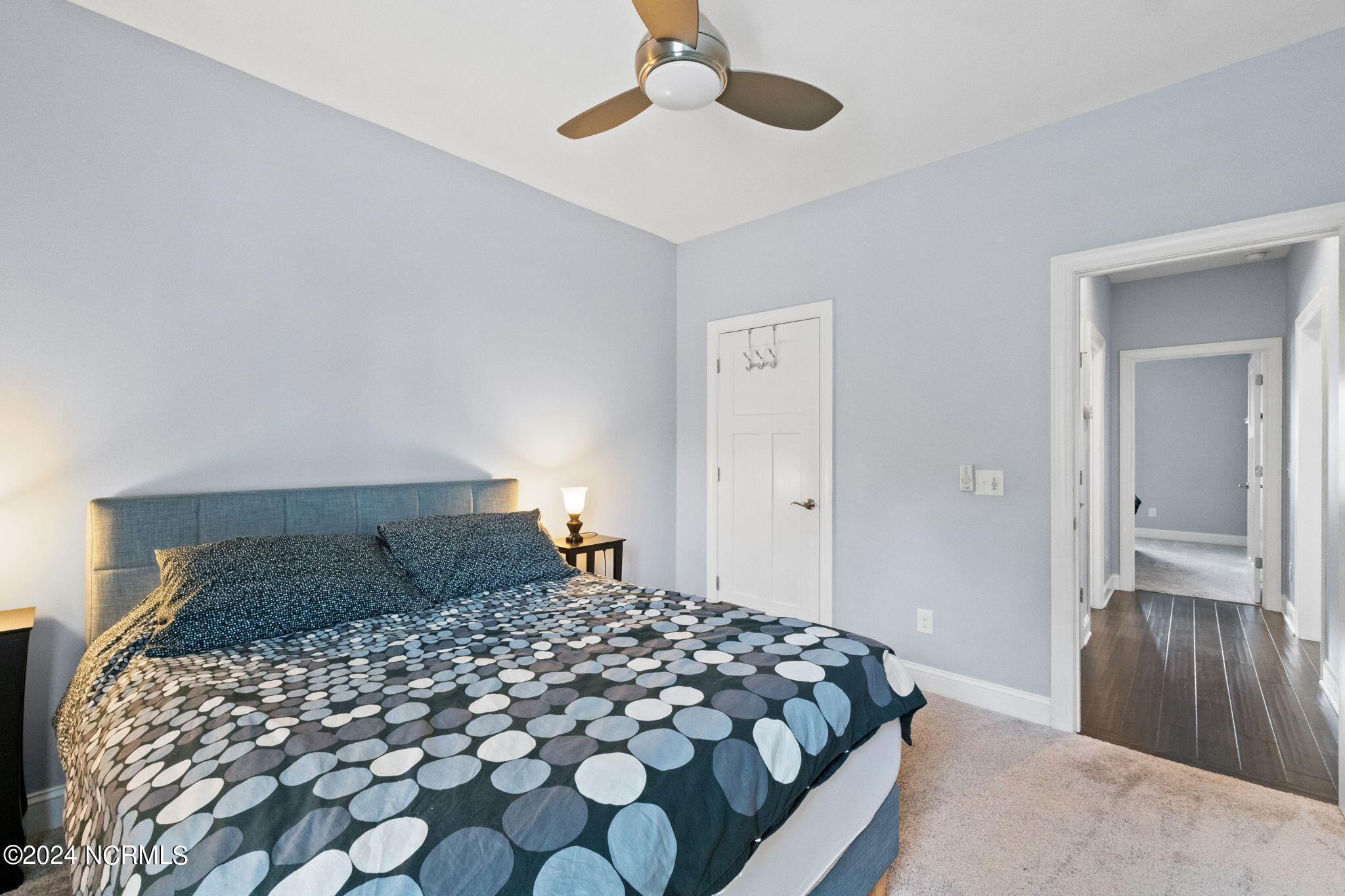 106 NE 50th Street