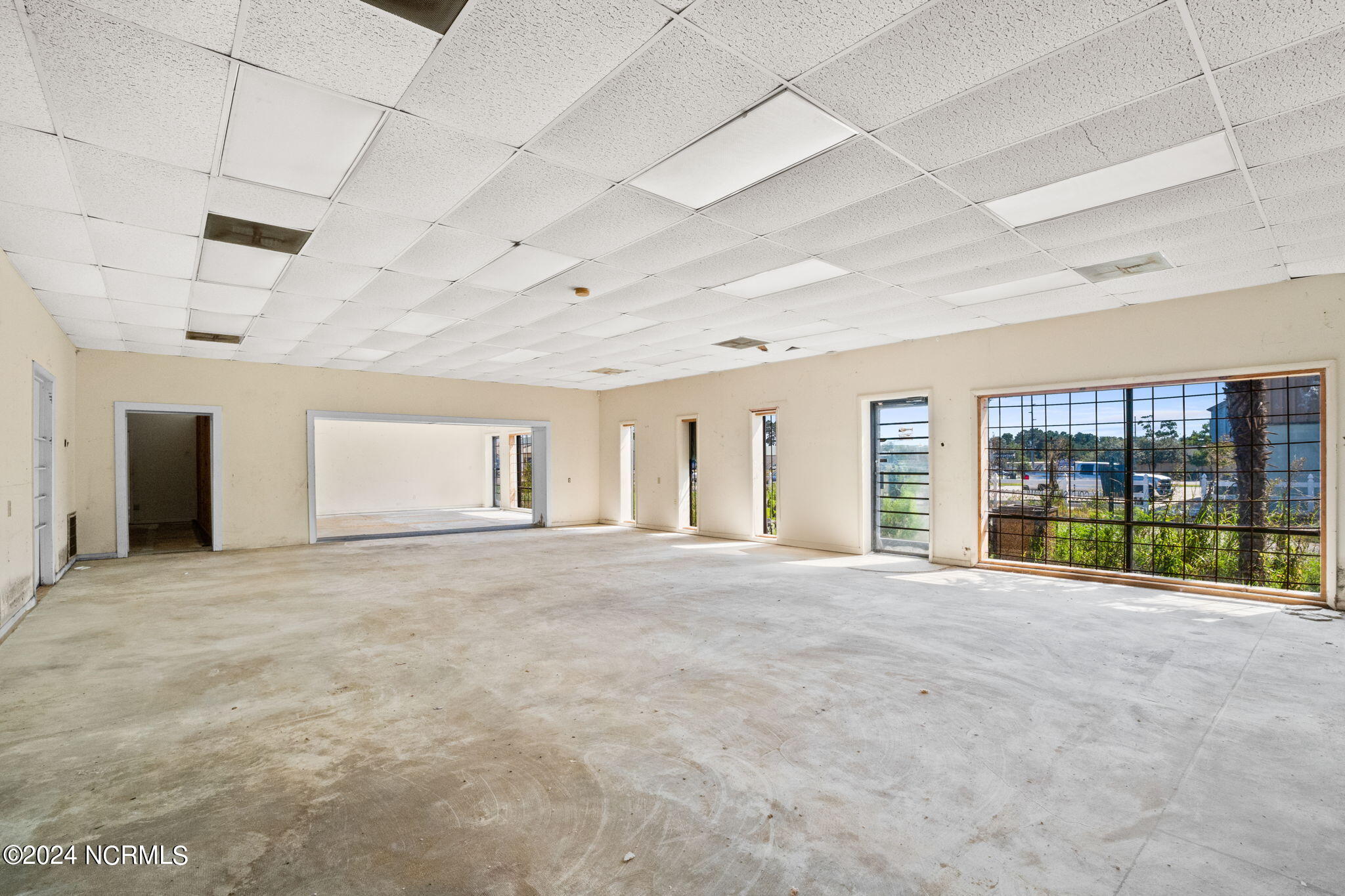 4593 Long Beach Road SE