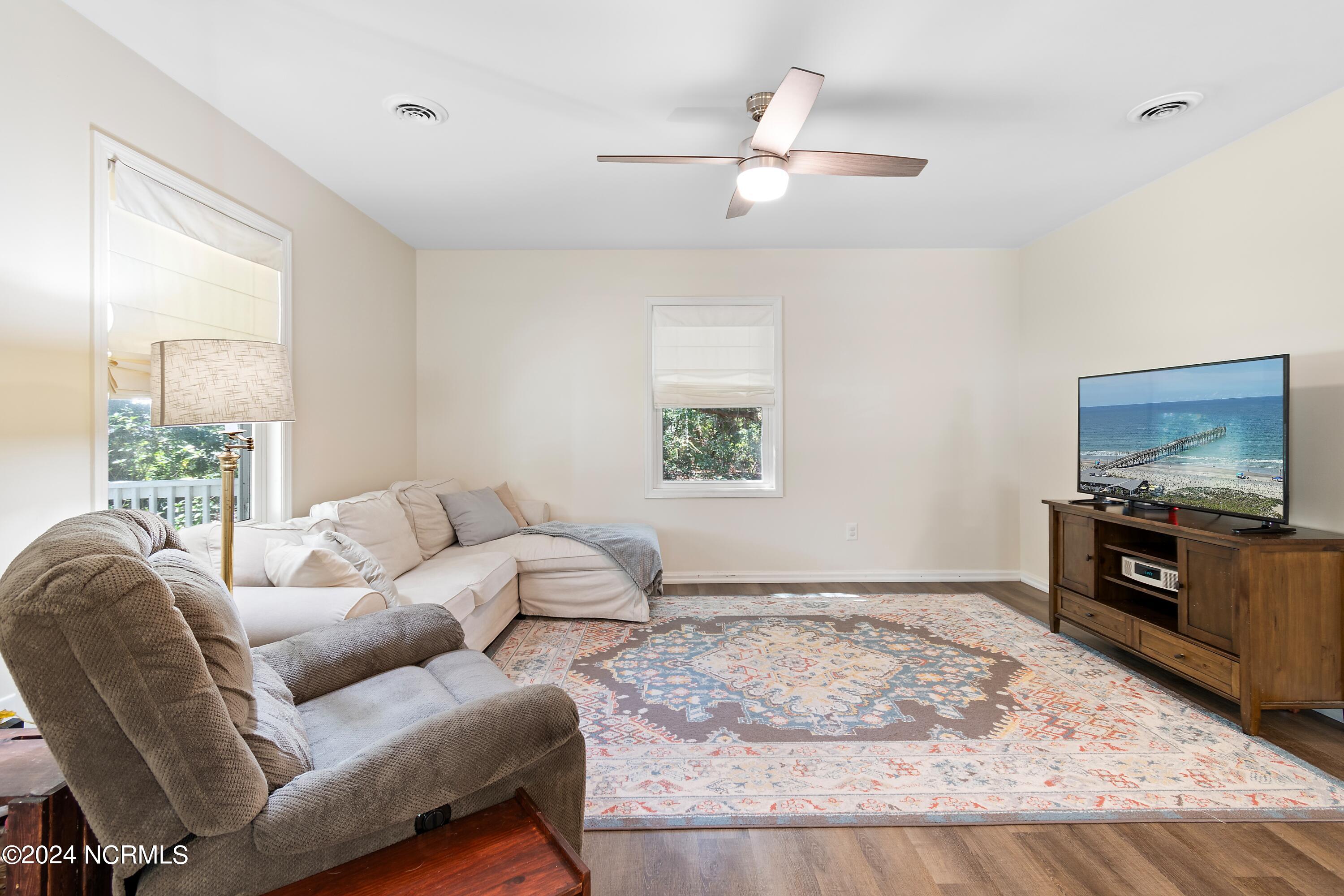 159 NW 3rd Street