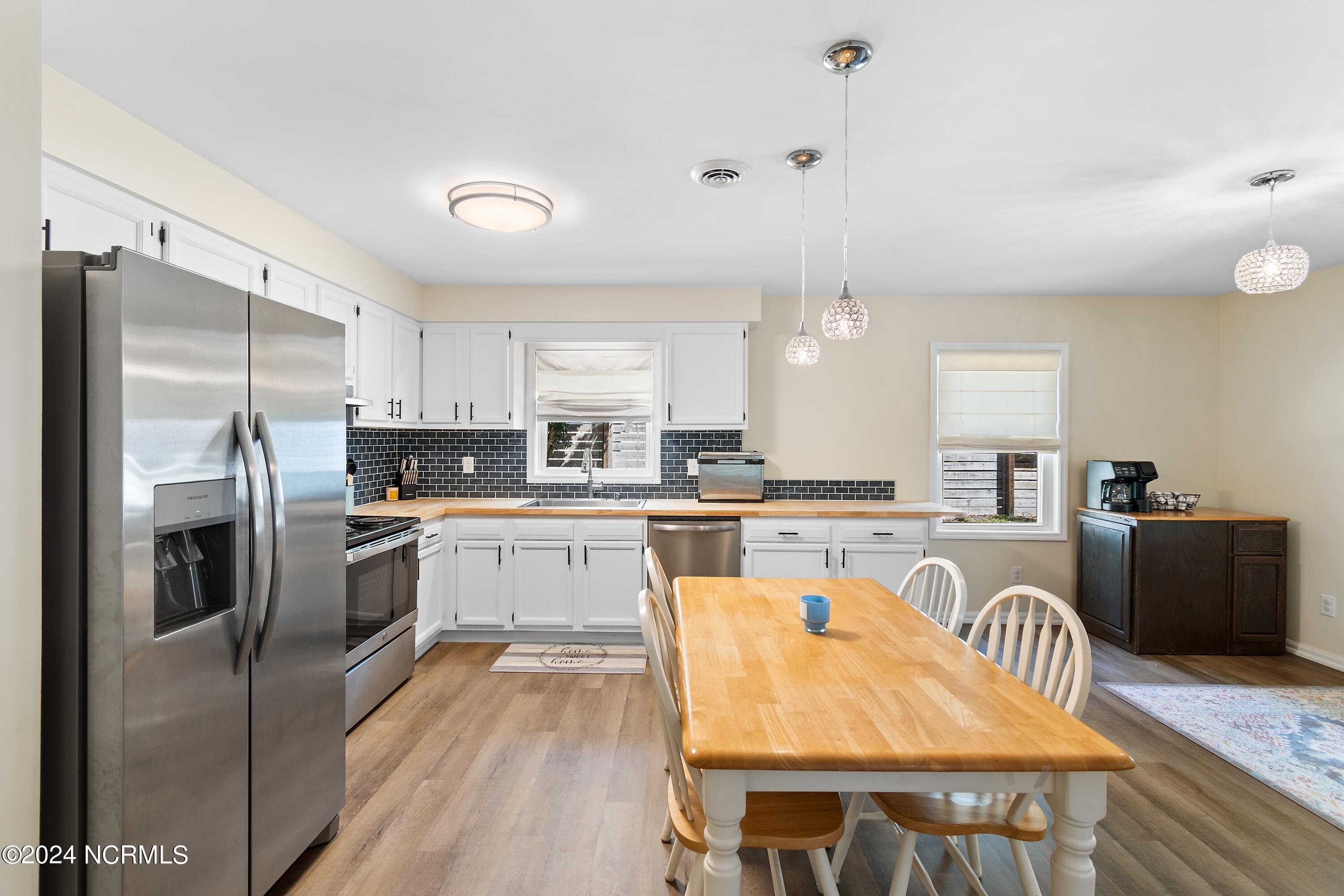 159 NW 3rd Street