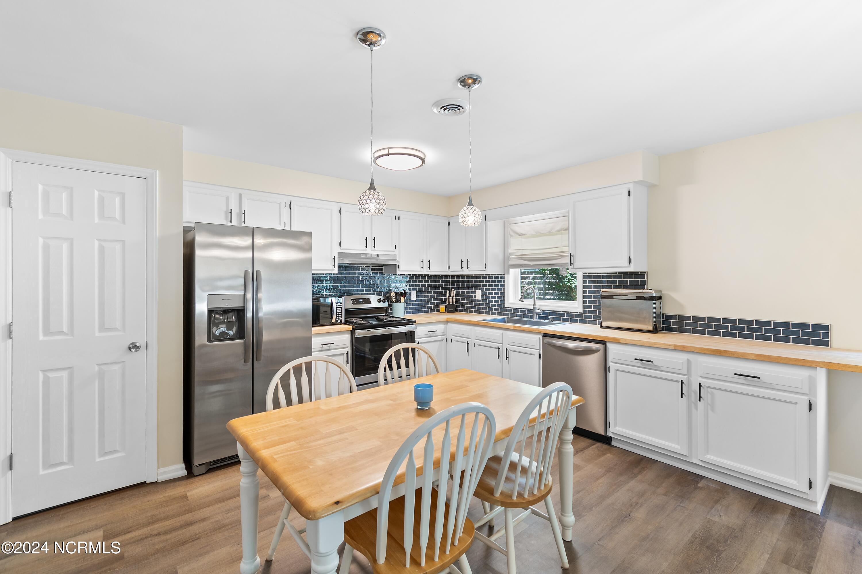 159 NW 3rd Street