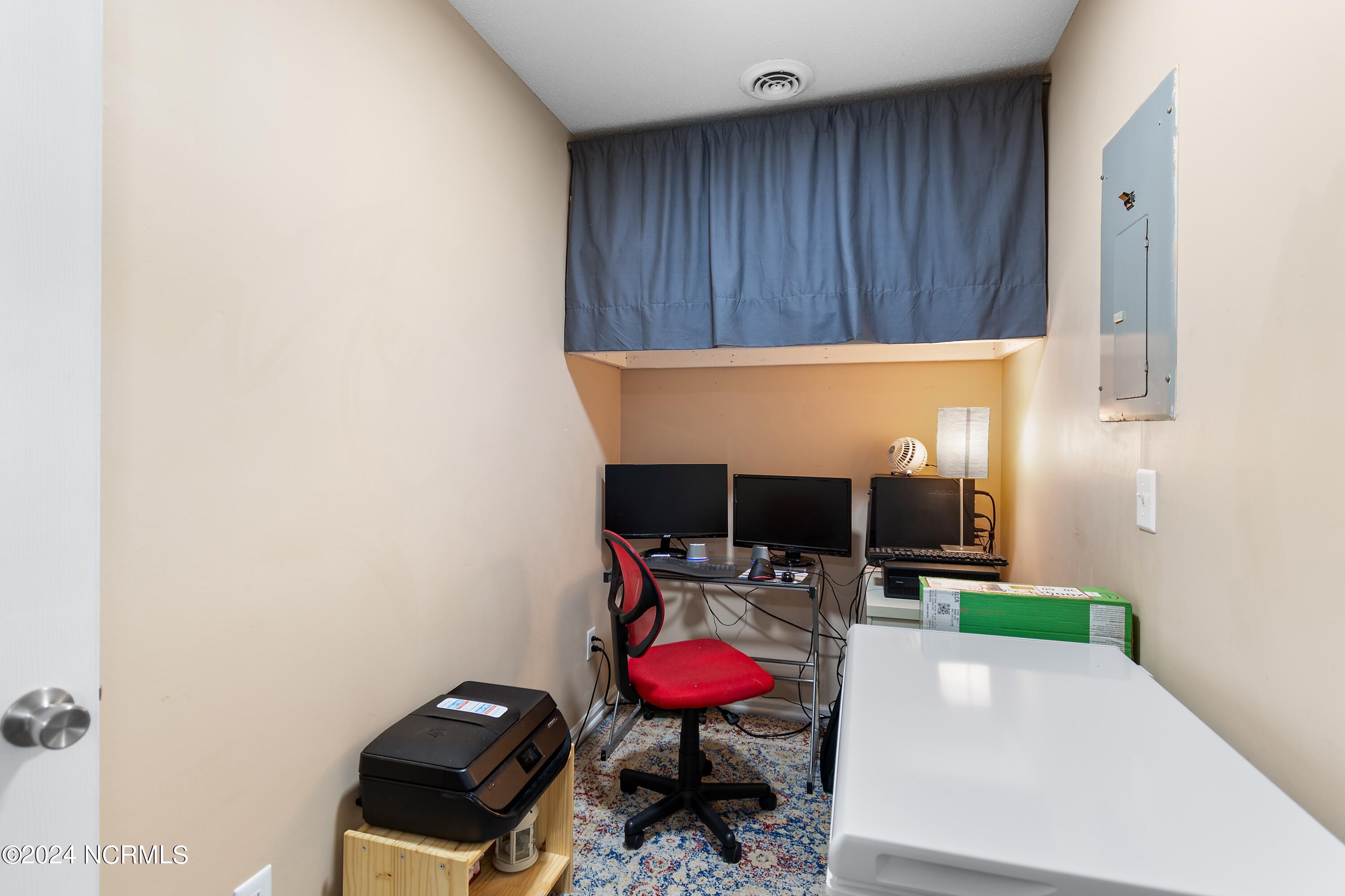 159 NW 3rd Street