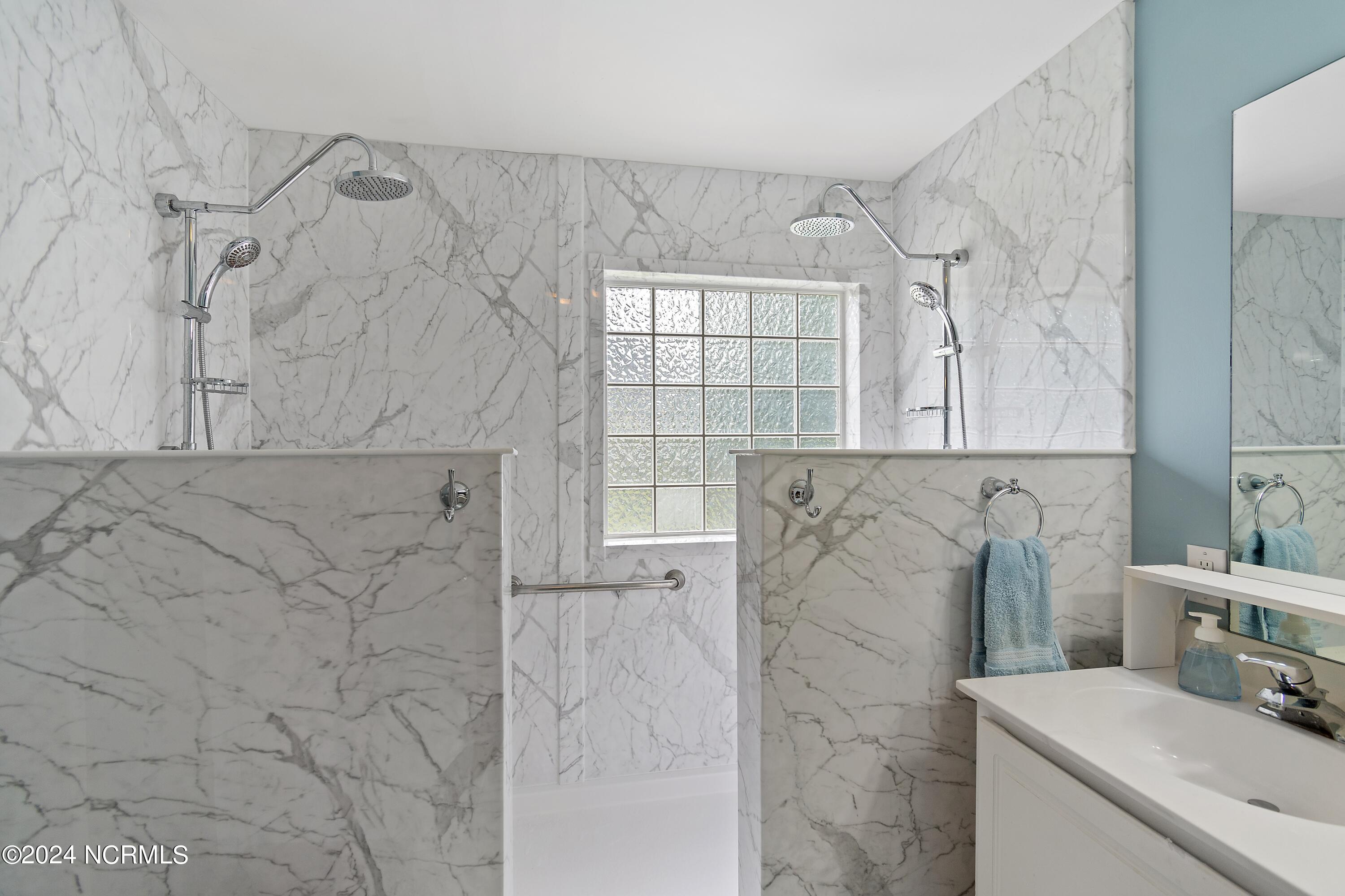 1462 E Boiling Spring Road