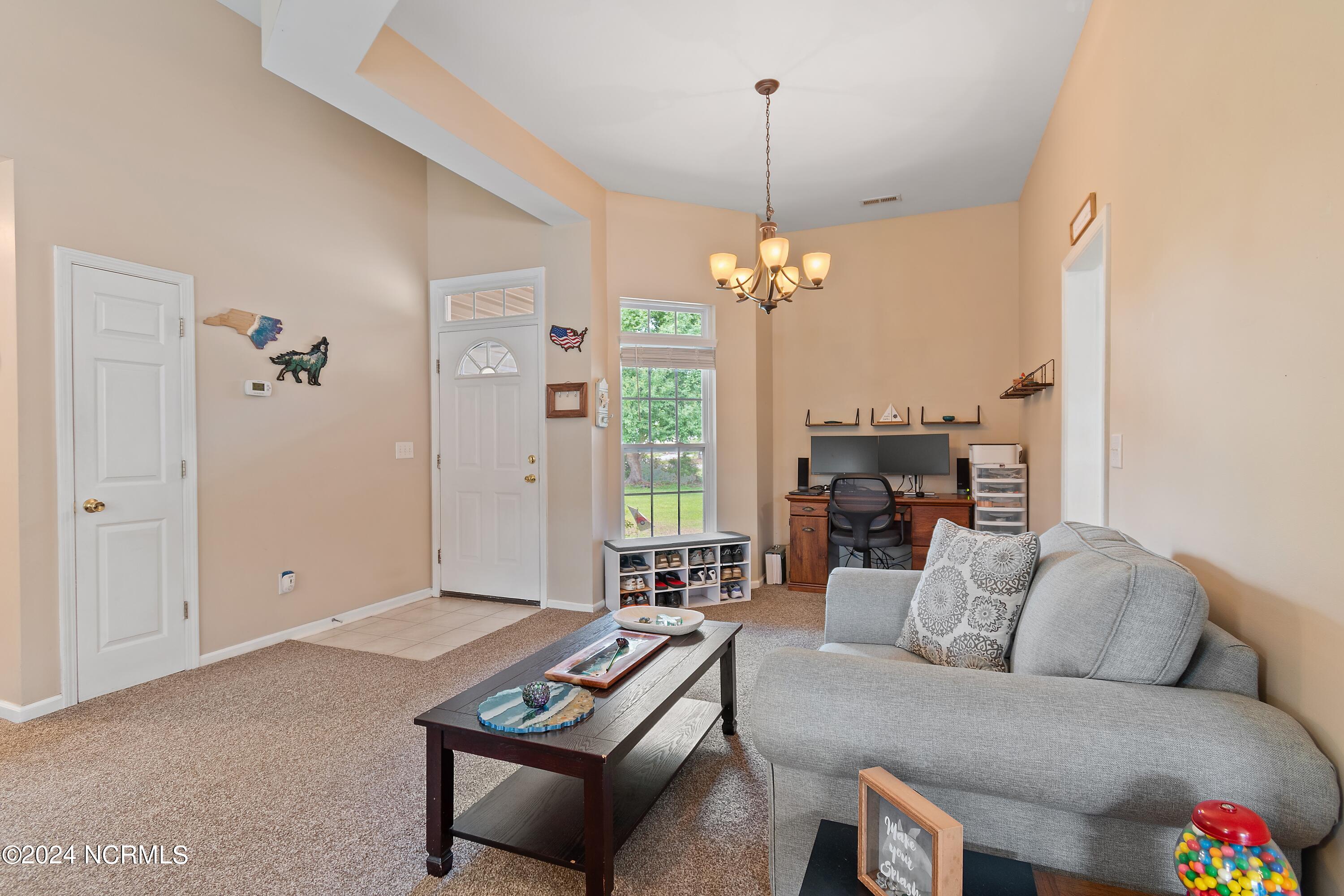 1462 E Boiling Spring Road