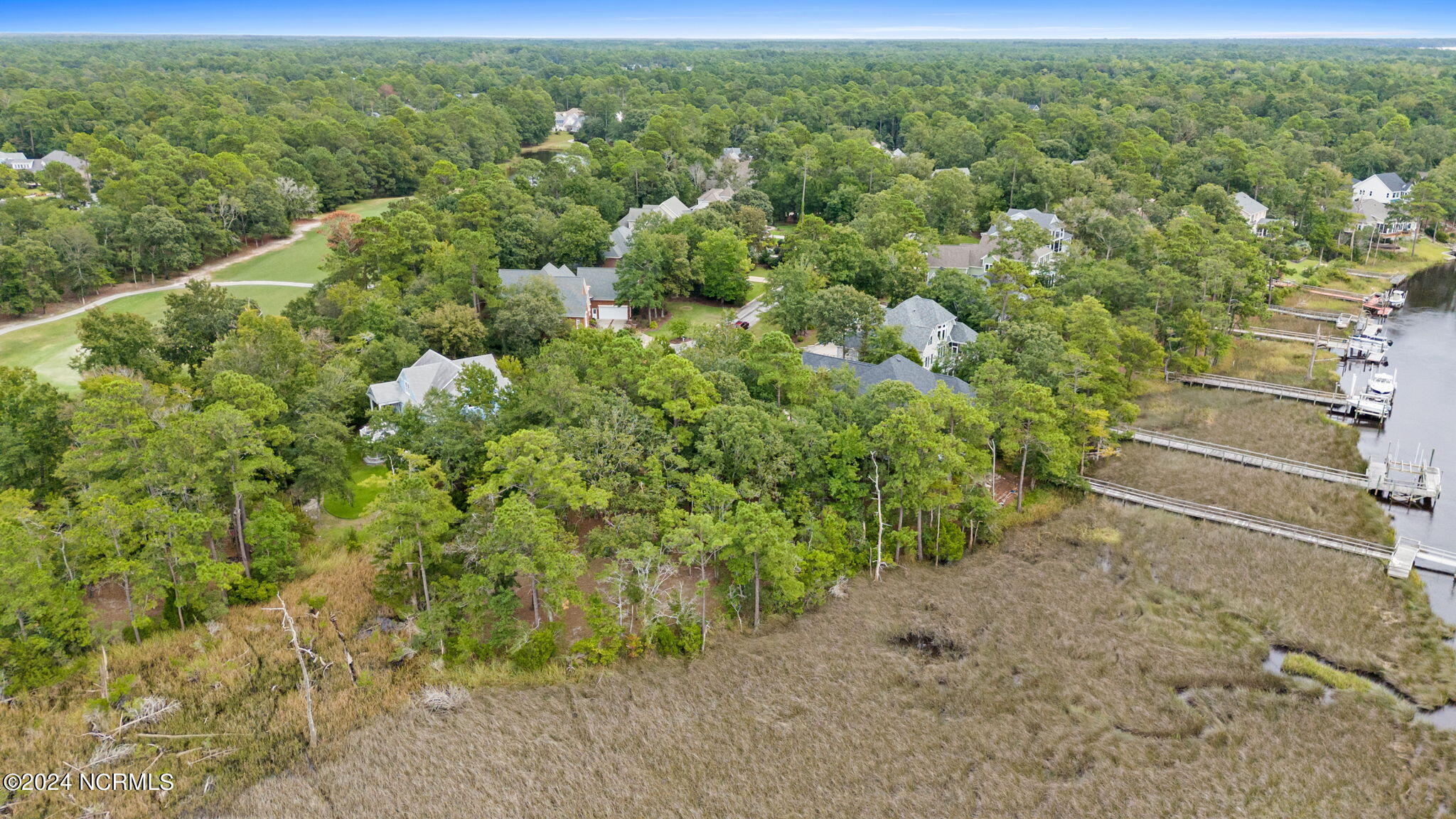 469 Deep Water Drive SE
