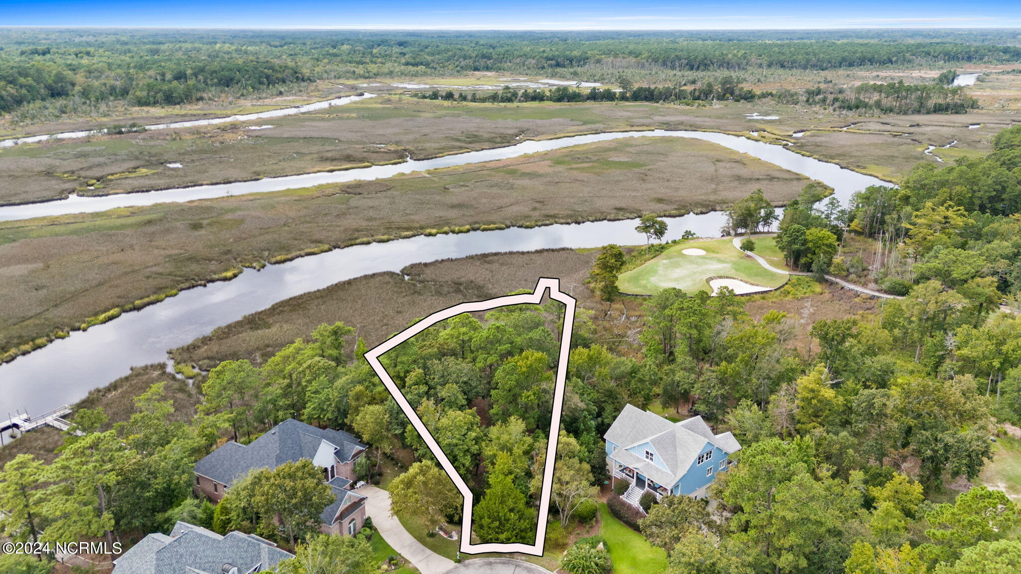 469 Deep Water Drive SE